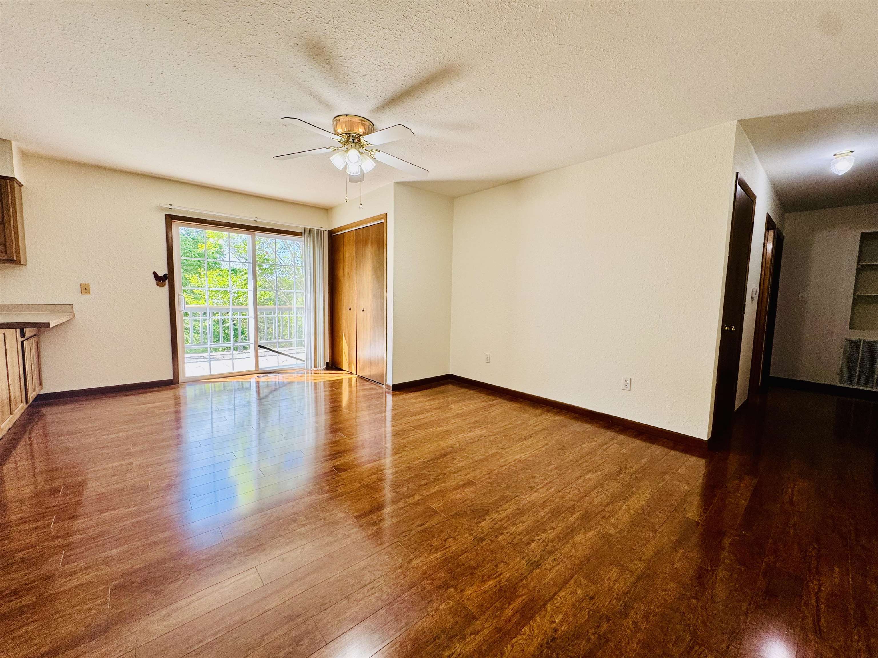100 Powhatan  Cherokee Village, AR