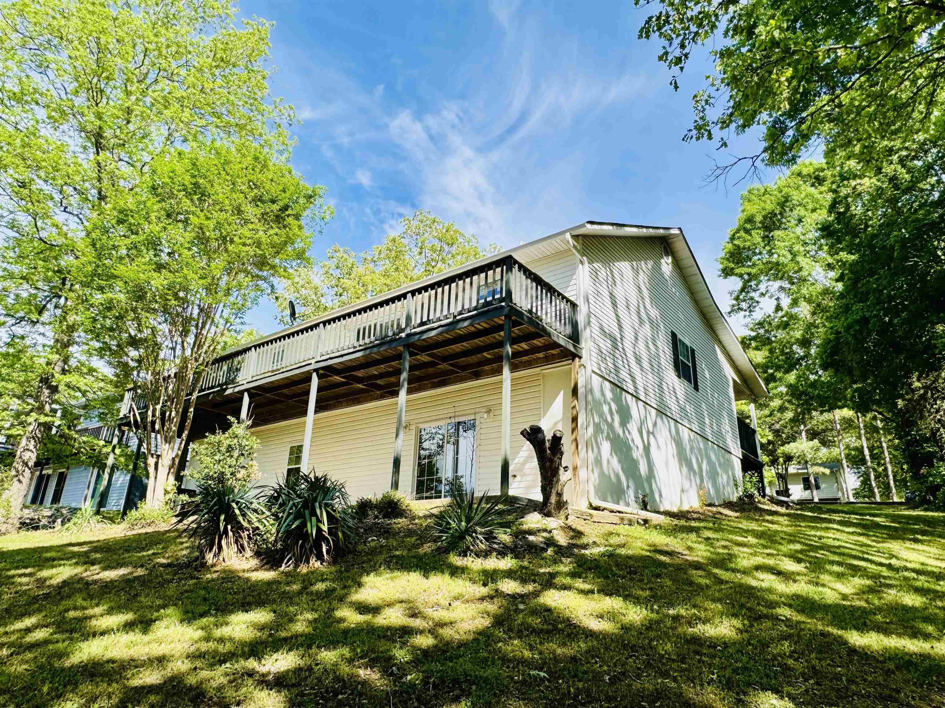 100 Powhatan  Cherokee Village, AR