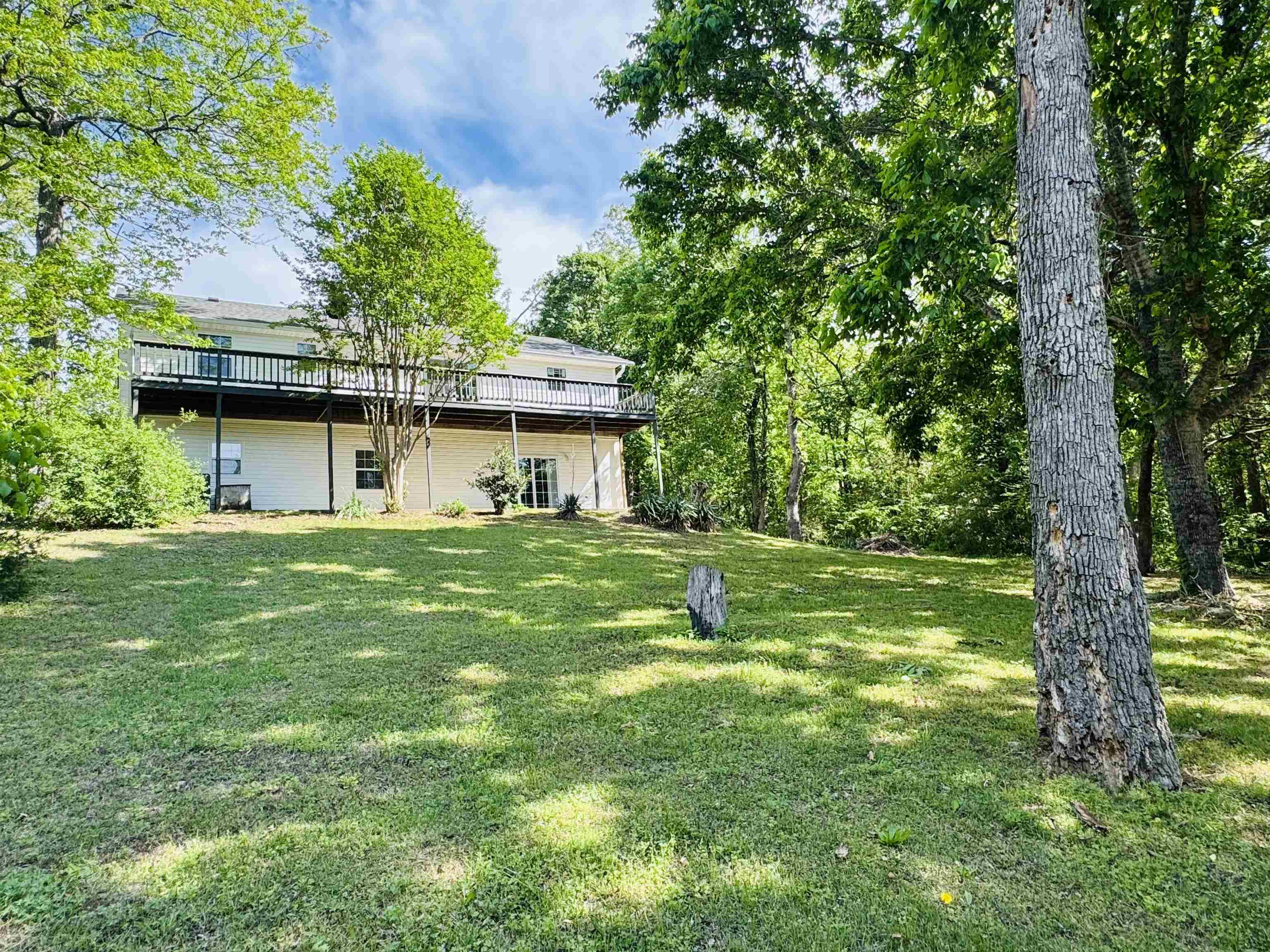 100 Powhatan  Cherokee Village, AR