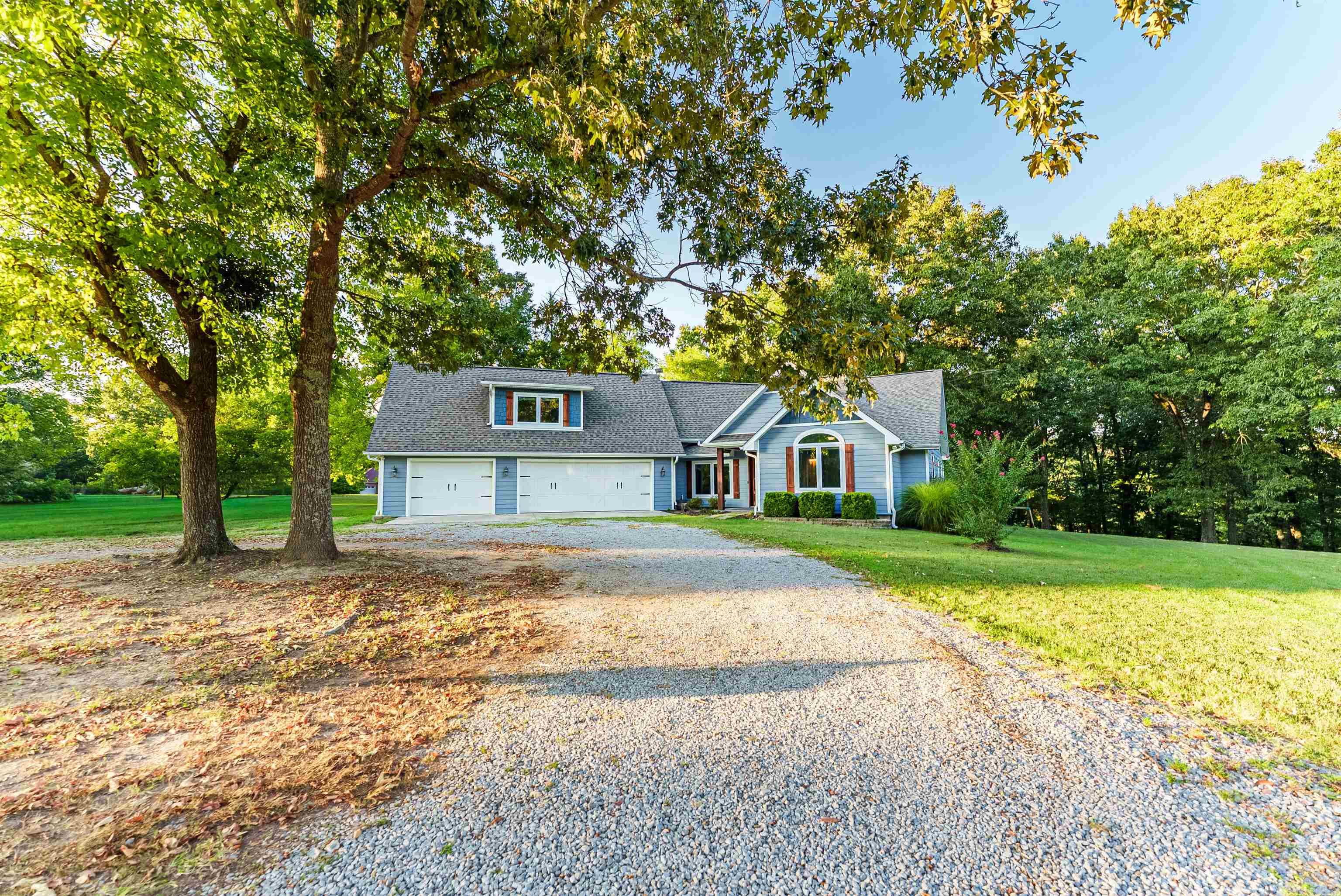 631 Fairview Drive Flippin, AR 72634