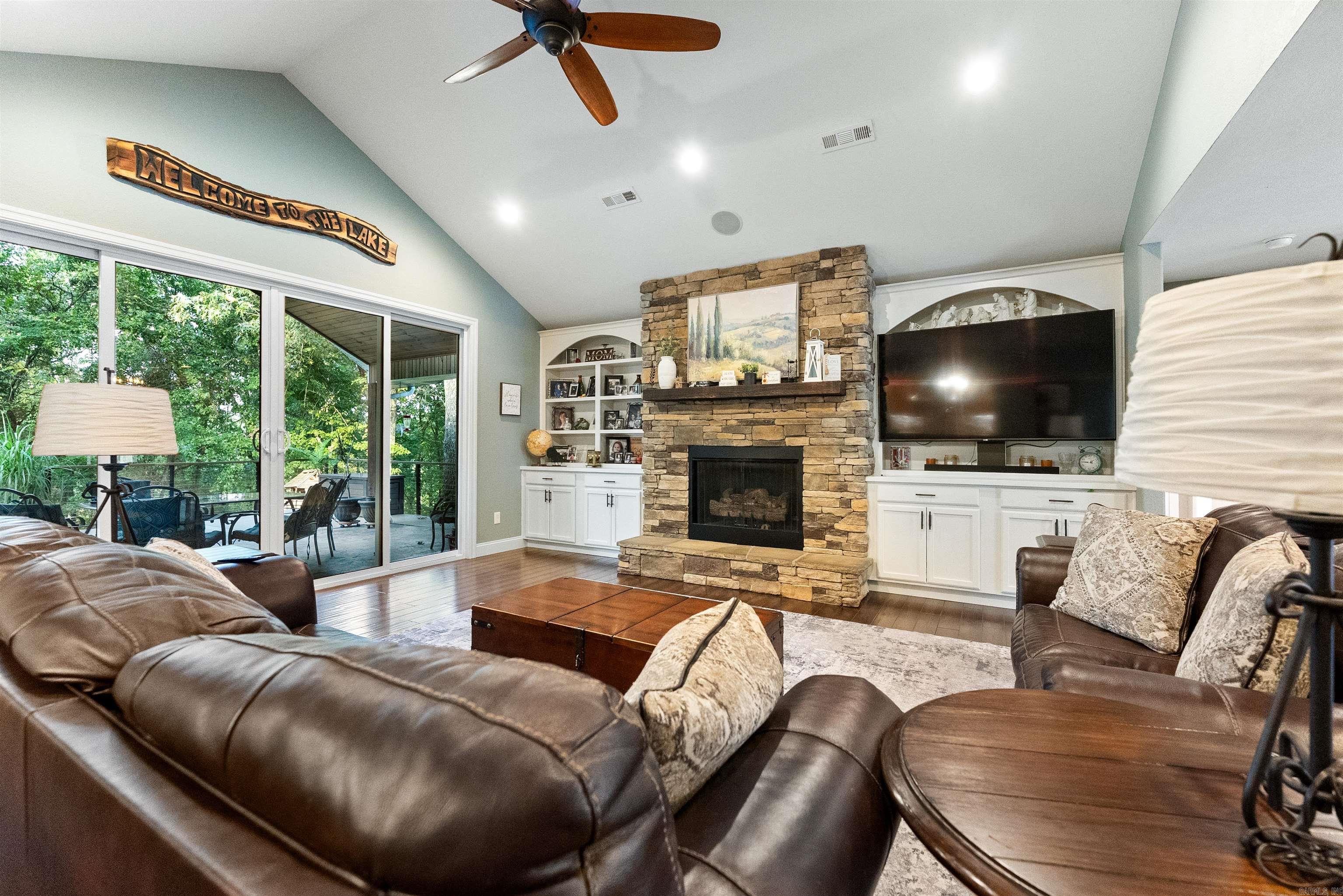 631 Fairview Drive Flippin, AR 72634