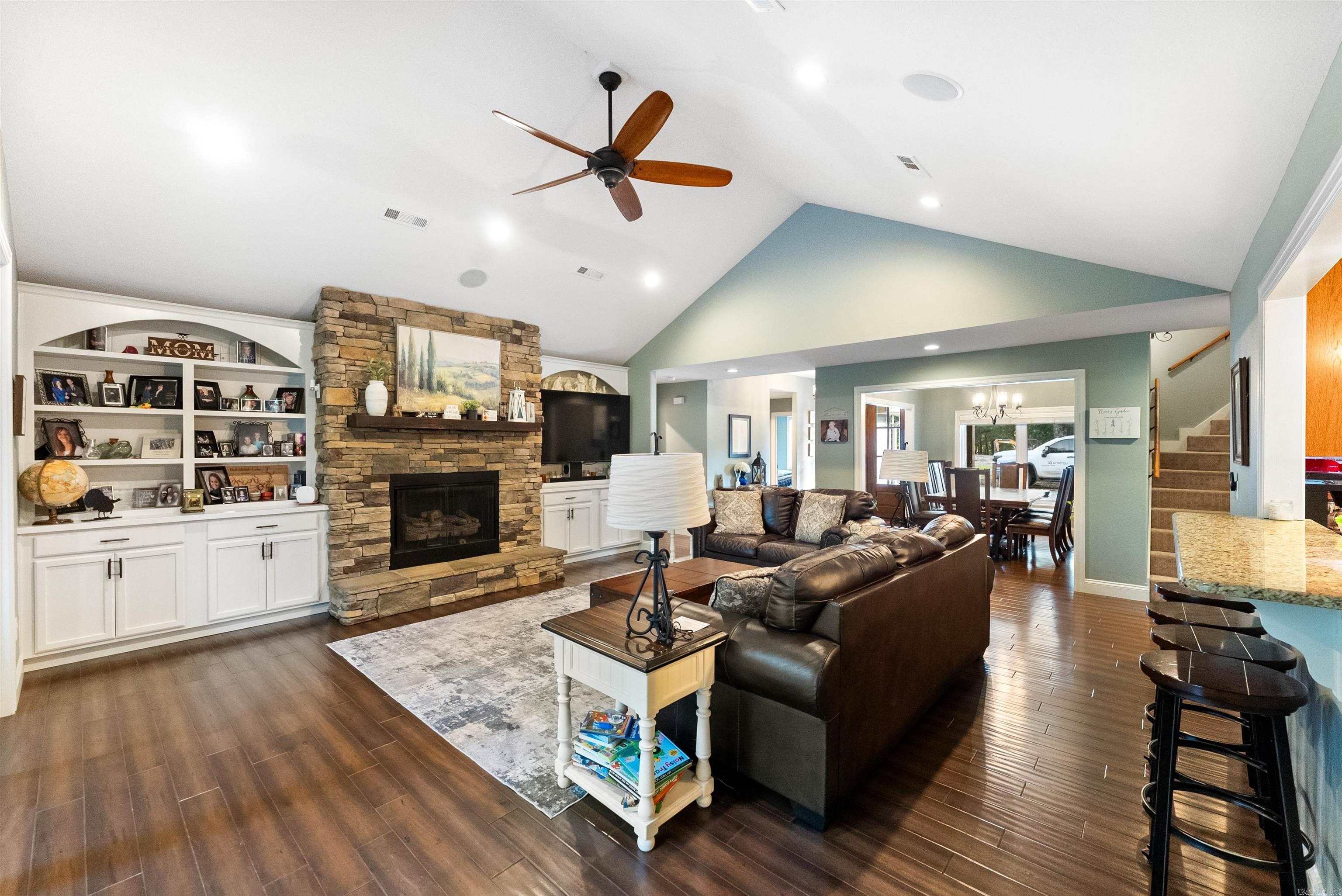 631 Fairview Drive Flippin, AR 72634