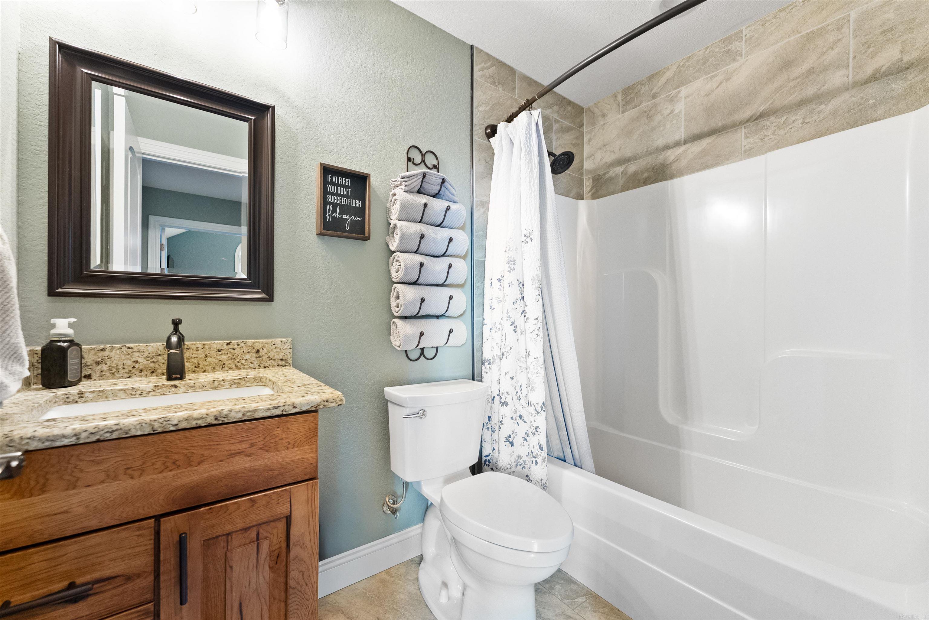631 Fairview Drive Flippin, AR 72634