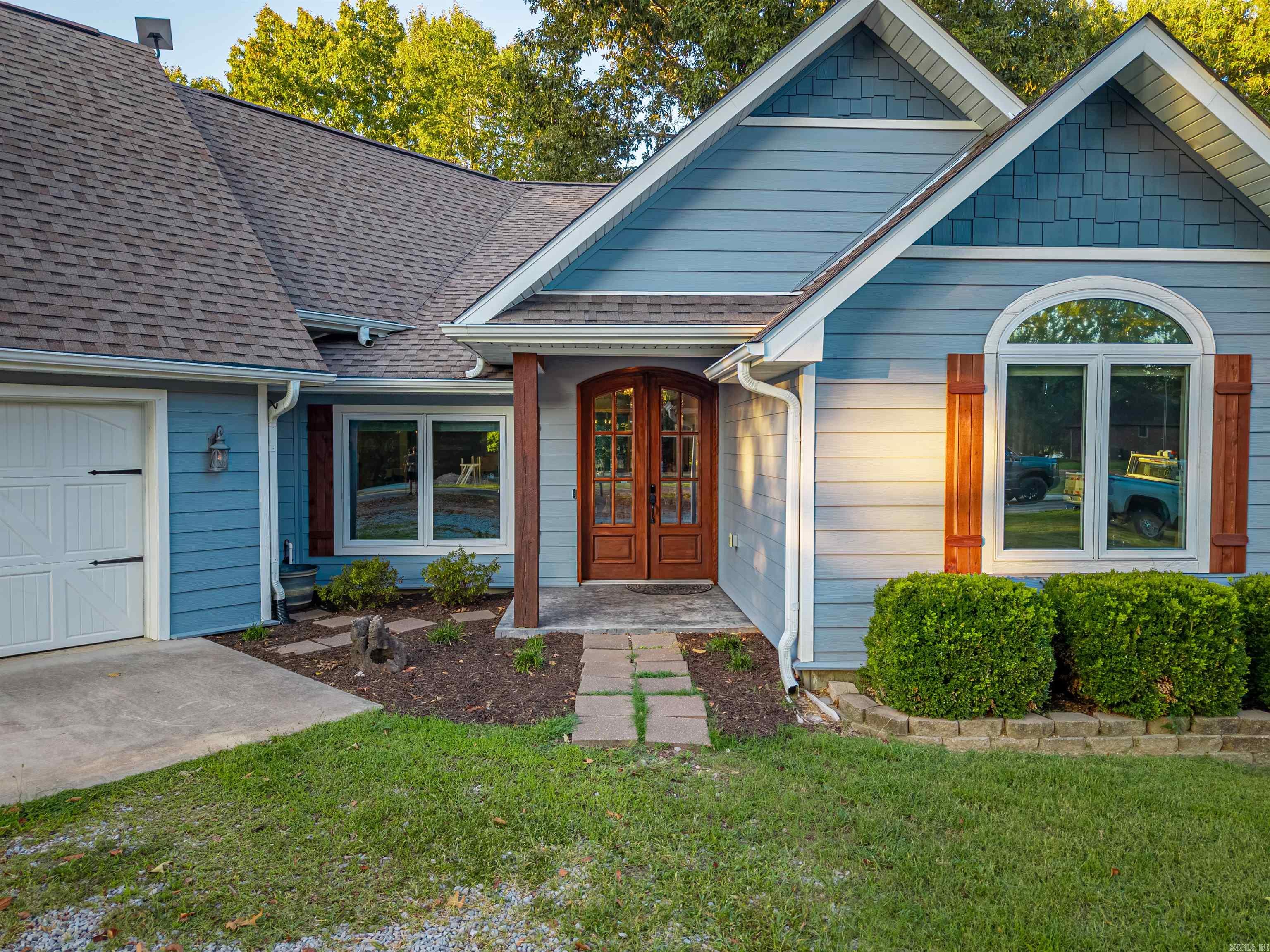 631 Fairview Drive Flippin, AR 72634