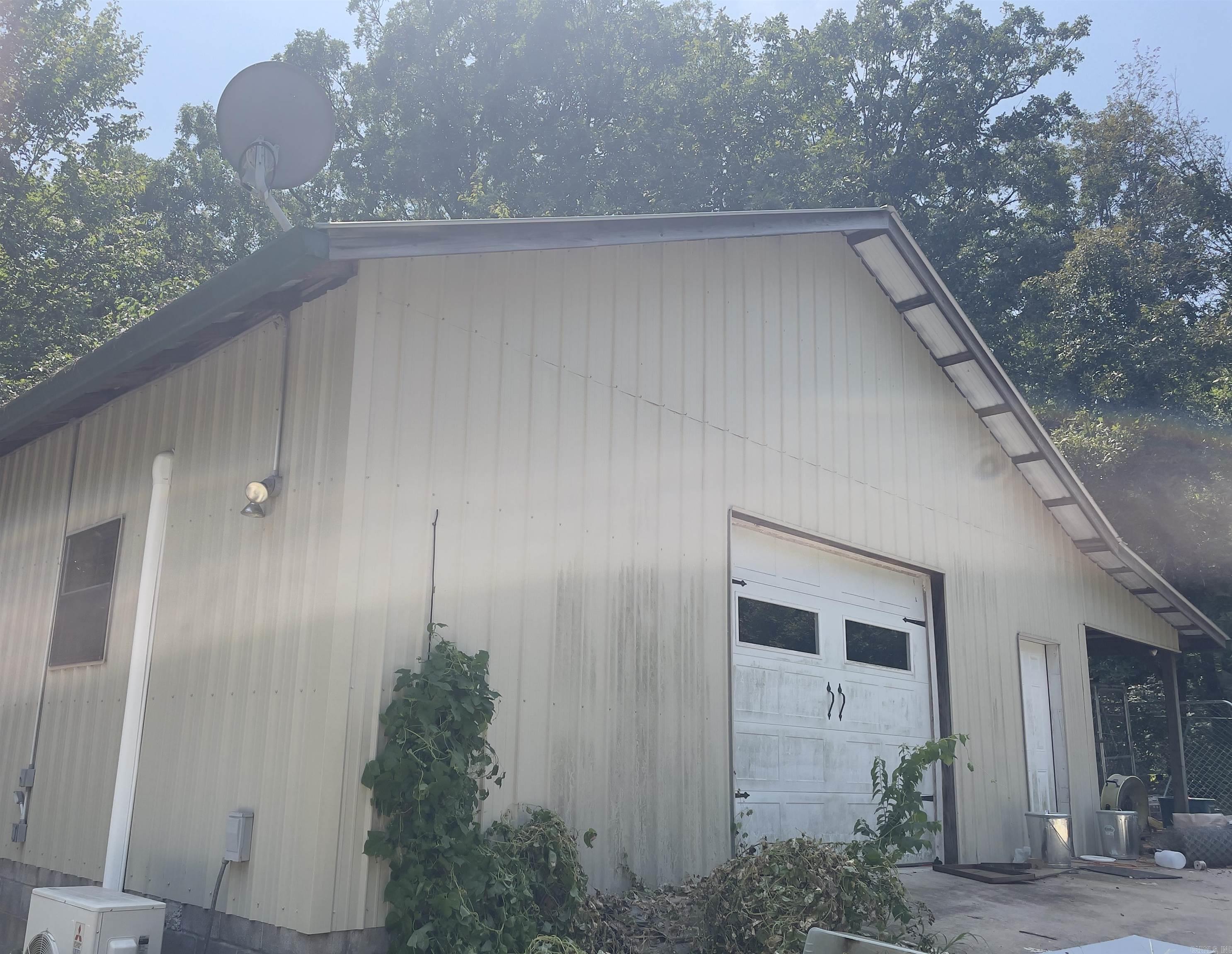 15881 Highway 9