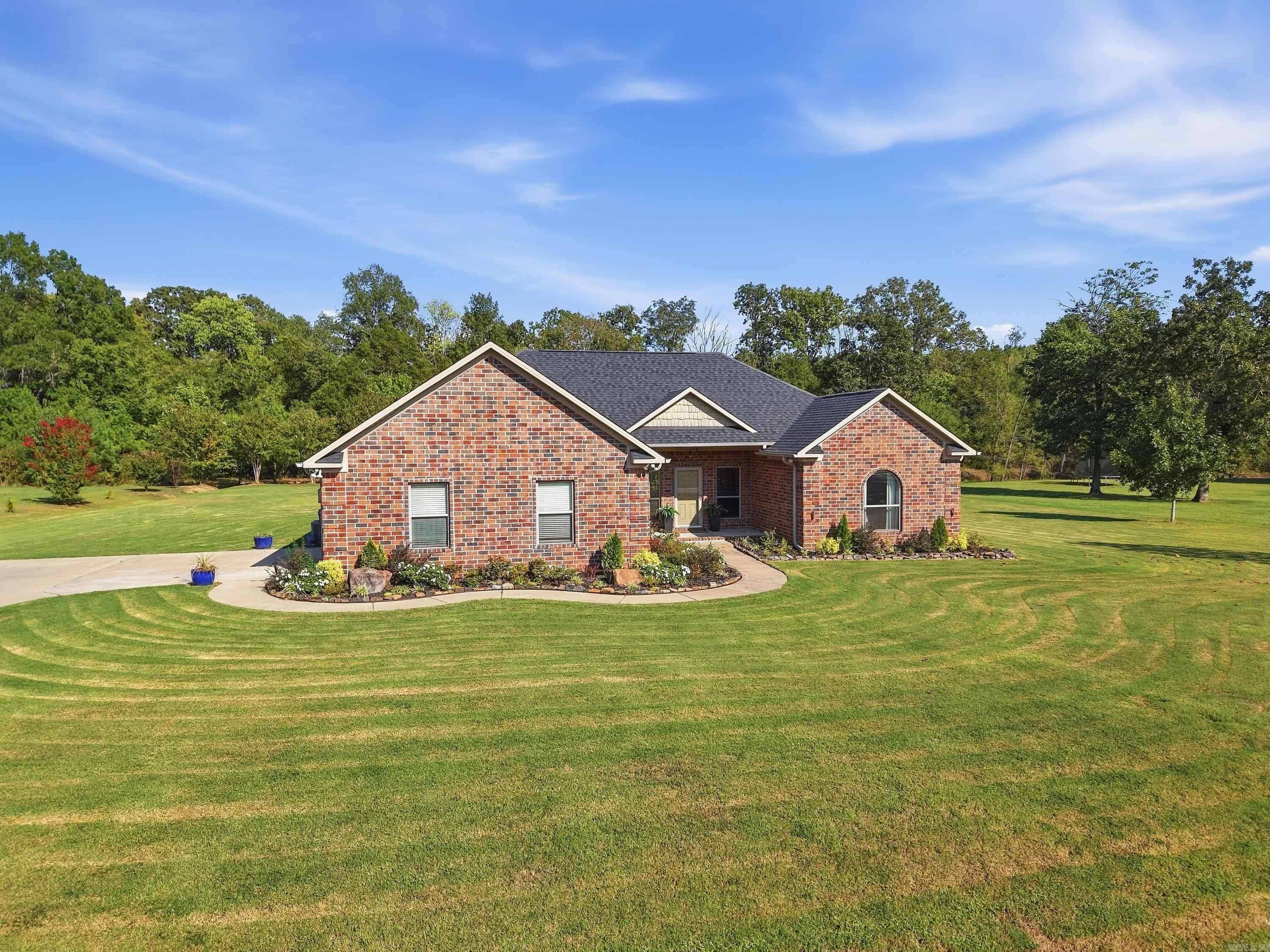 25 Colt Loop  Greenbrier, AR