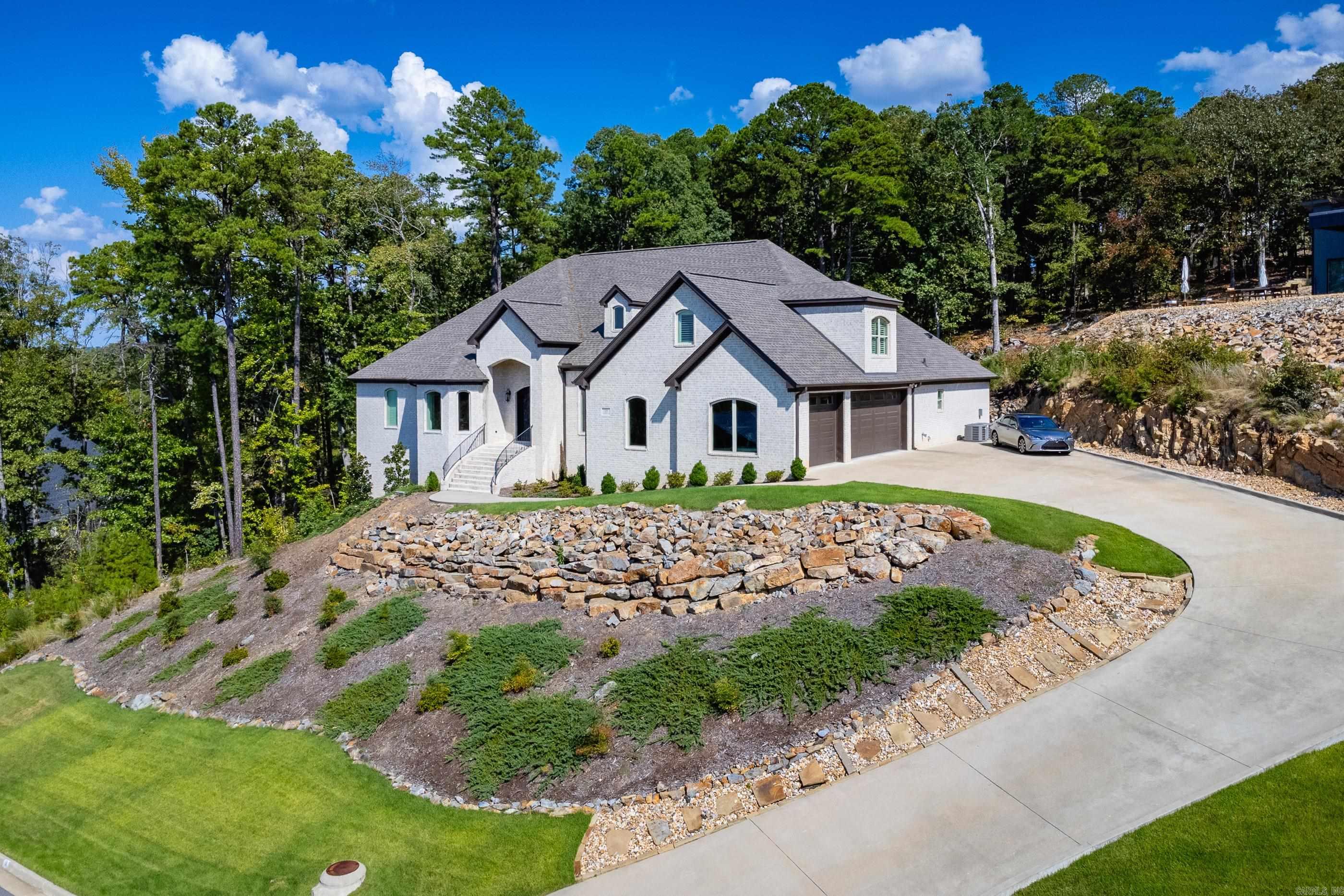 18 Falstone Drive — exterior
