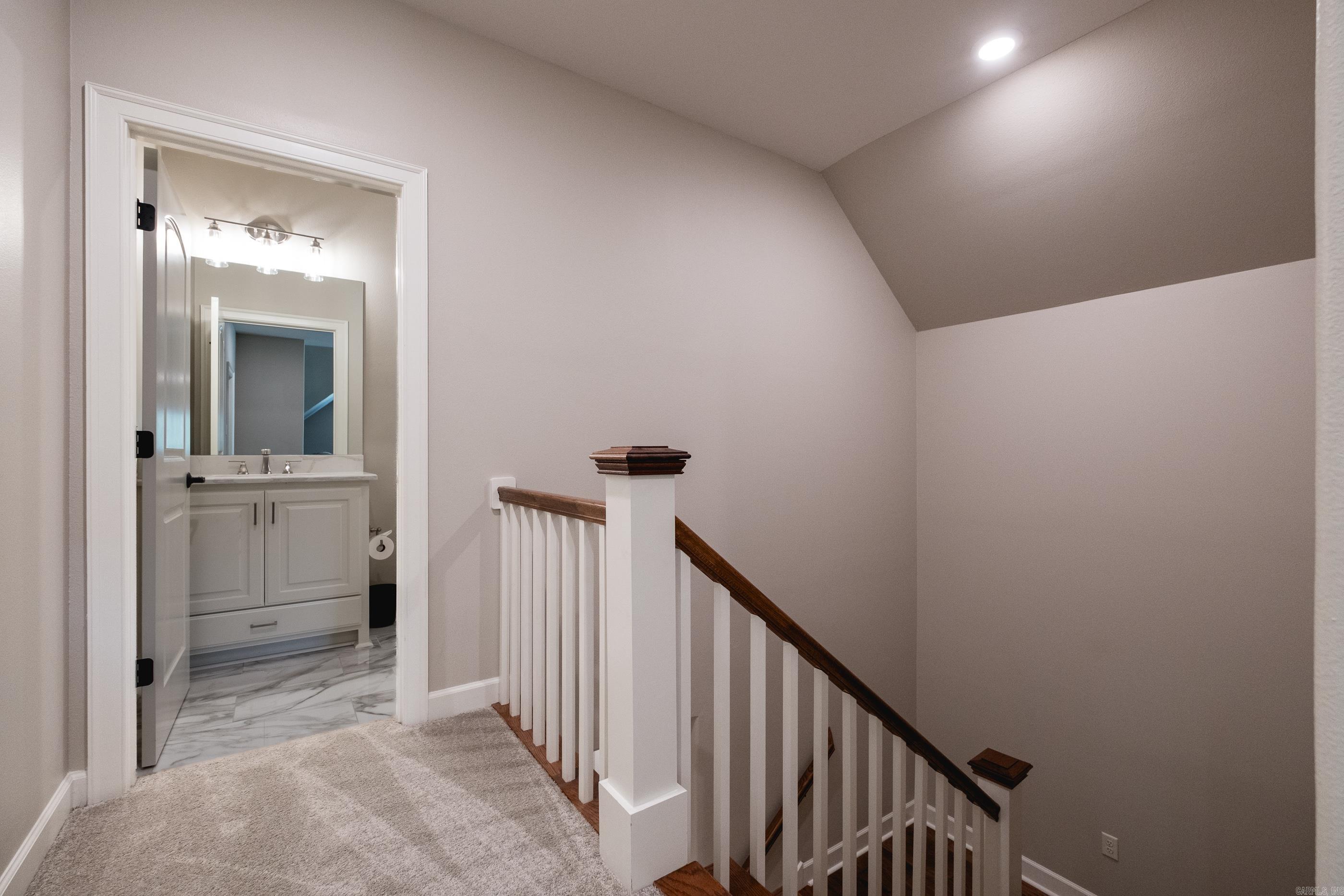 18 Falstone Drive Little Rock, AR 72223-0000