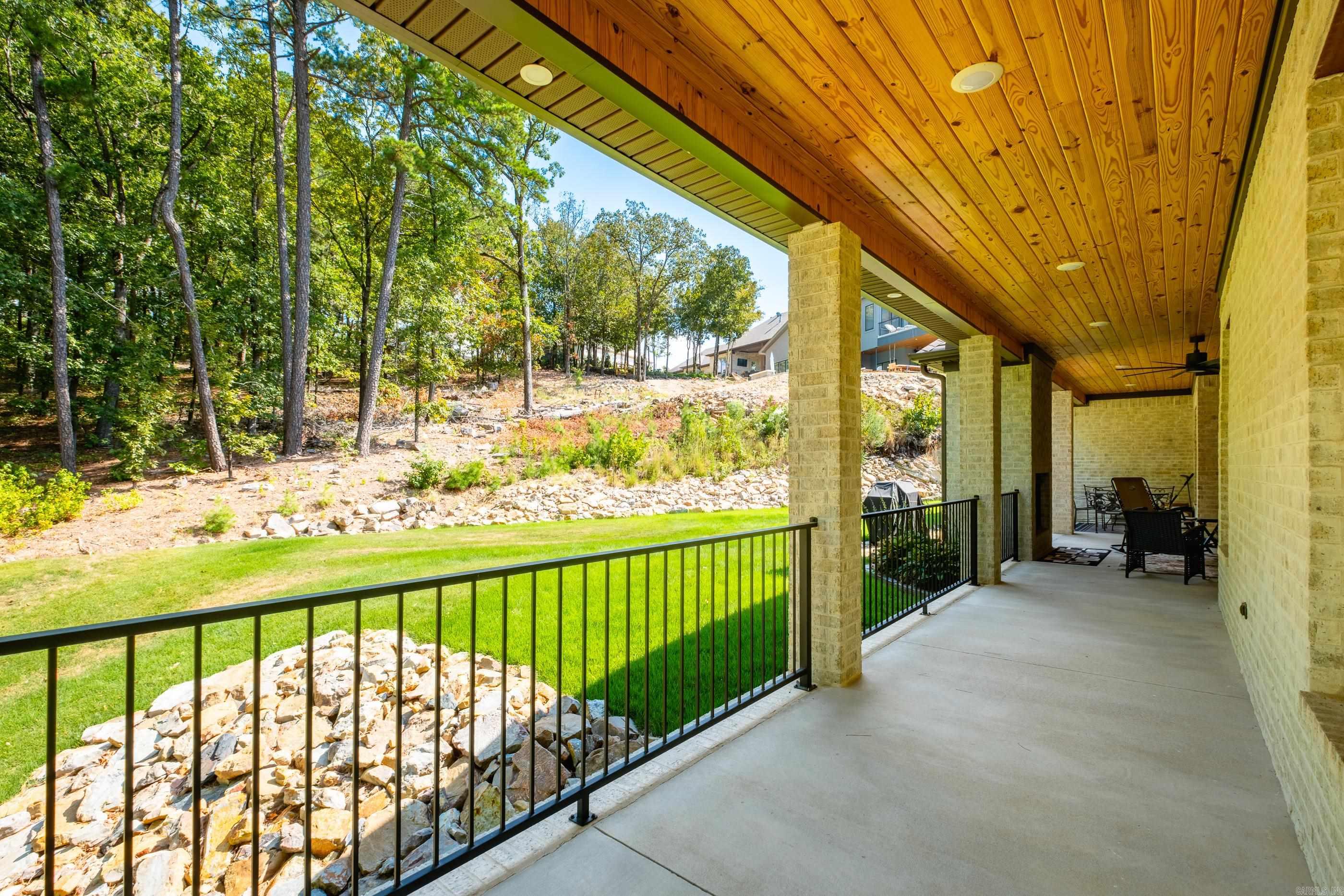 18 Falstone Drive Little Rock, AR 72223-0000