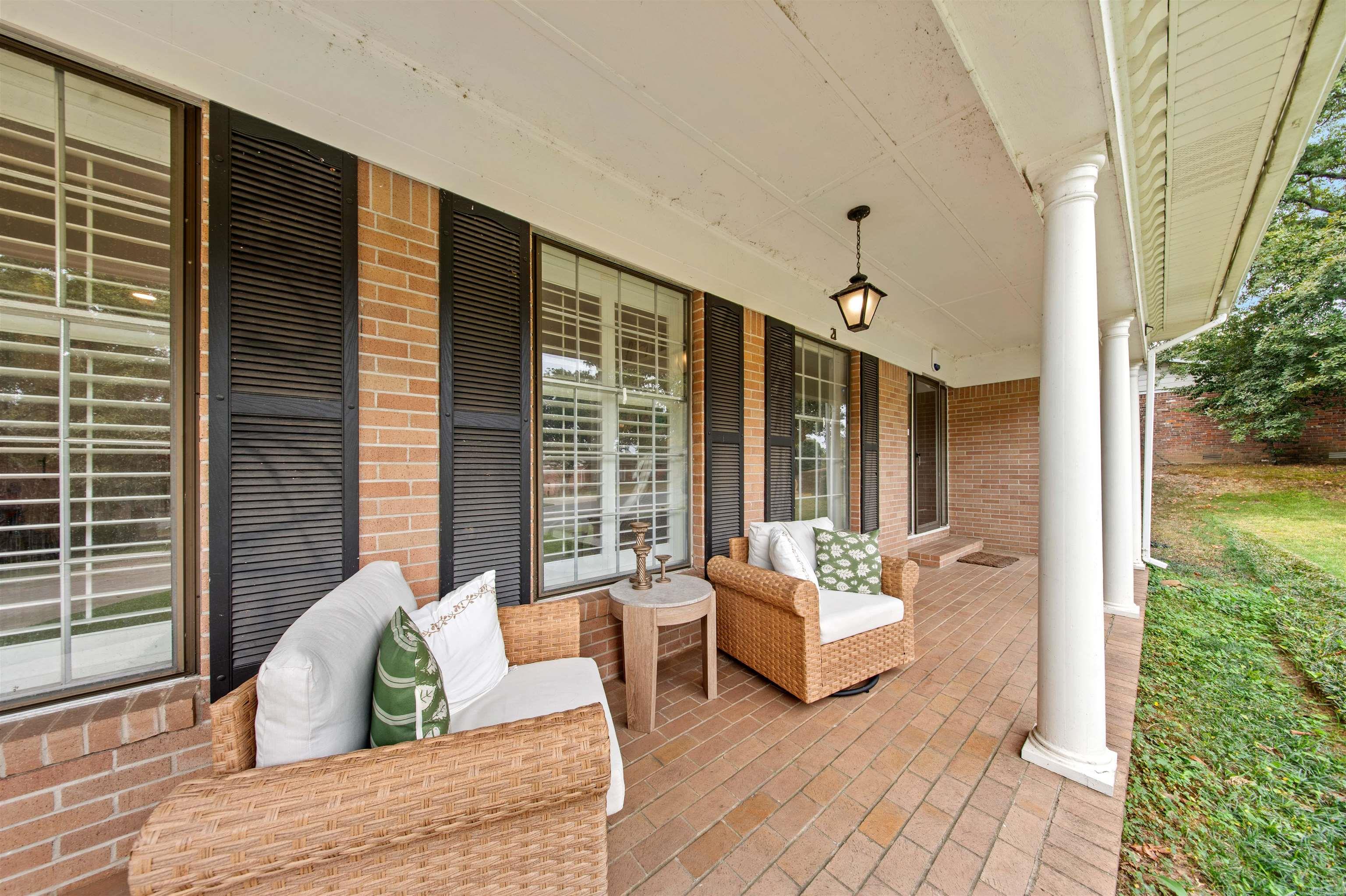 21 Shore Point  North Little Rock, AR
