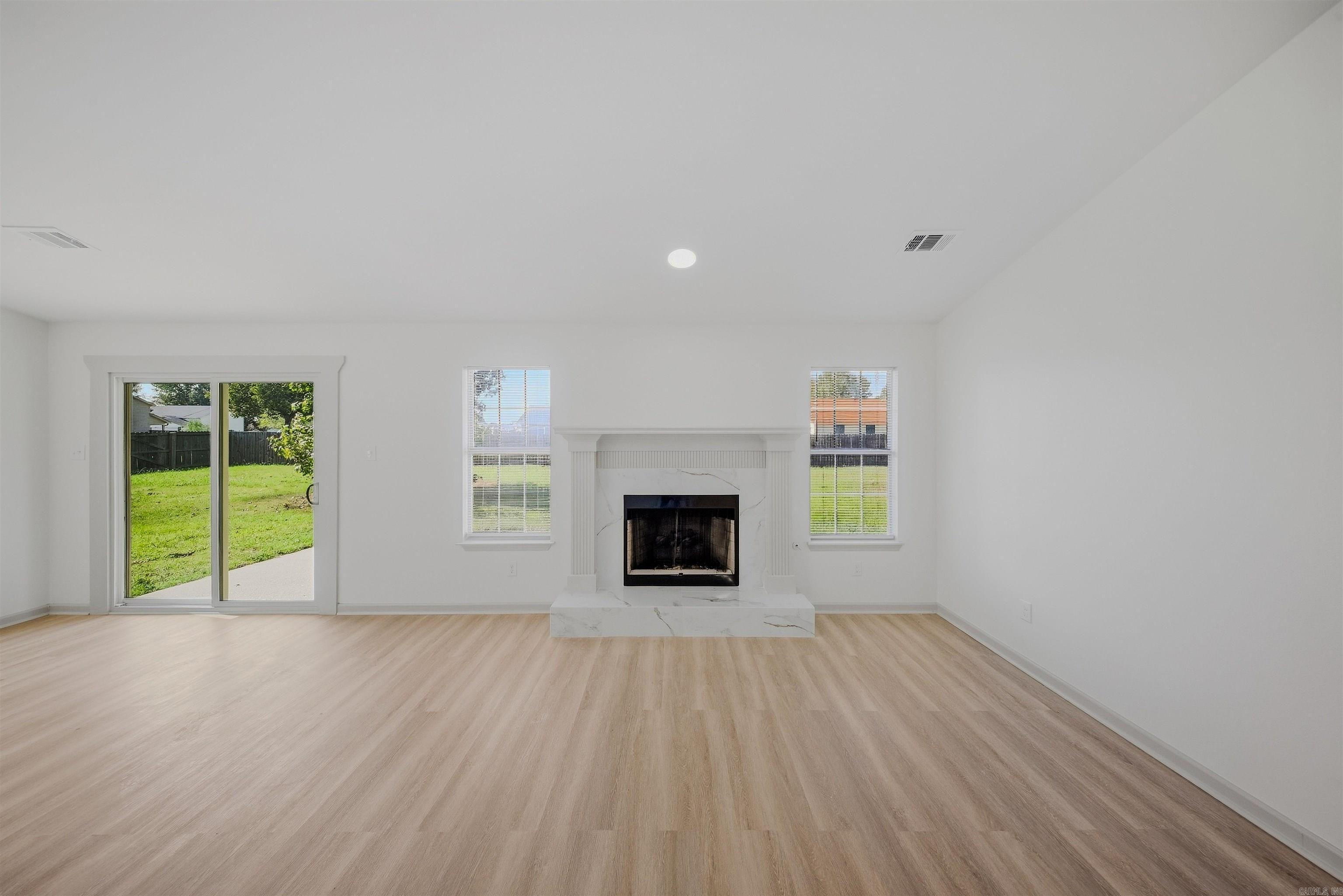 54 Fieldcrest Circle — photo 5