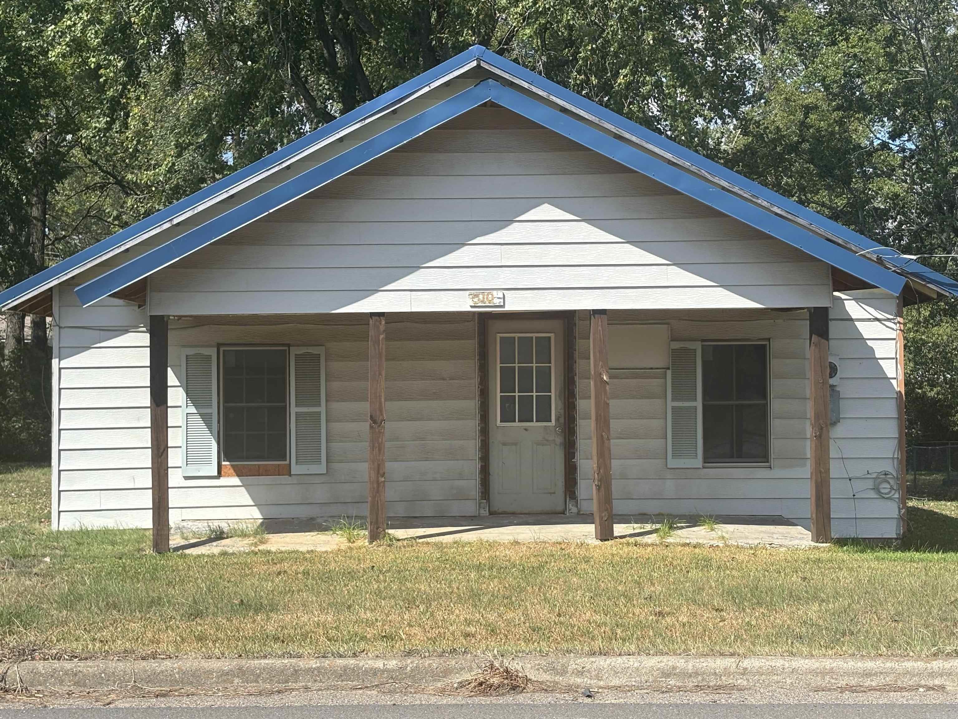 510  Dallas Avenue  Mena, AR