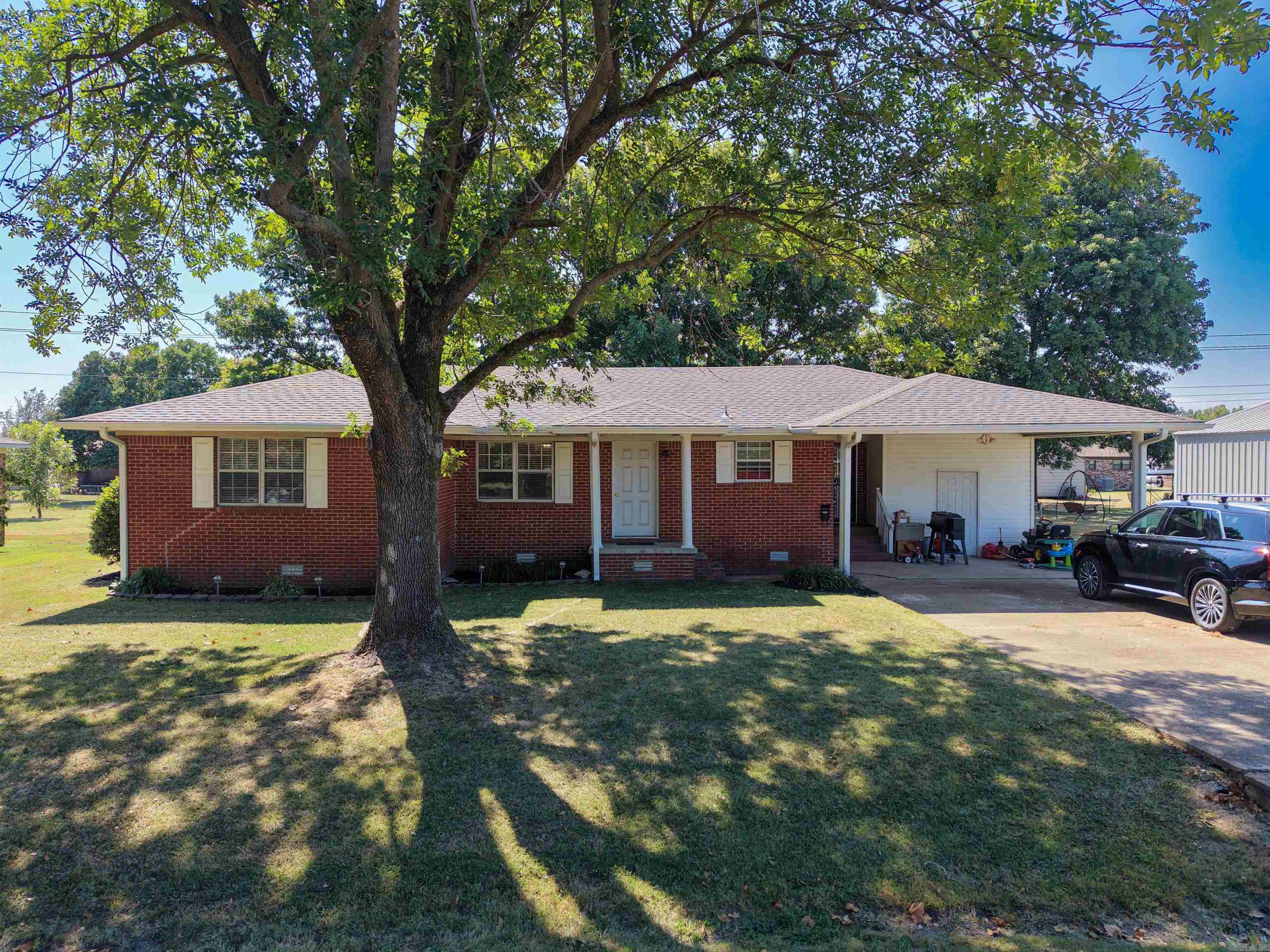 806 E Elm St  Walnut Ridge, AR