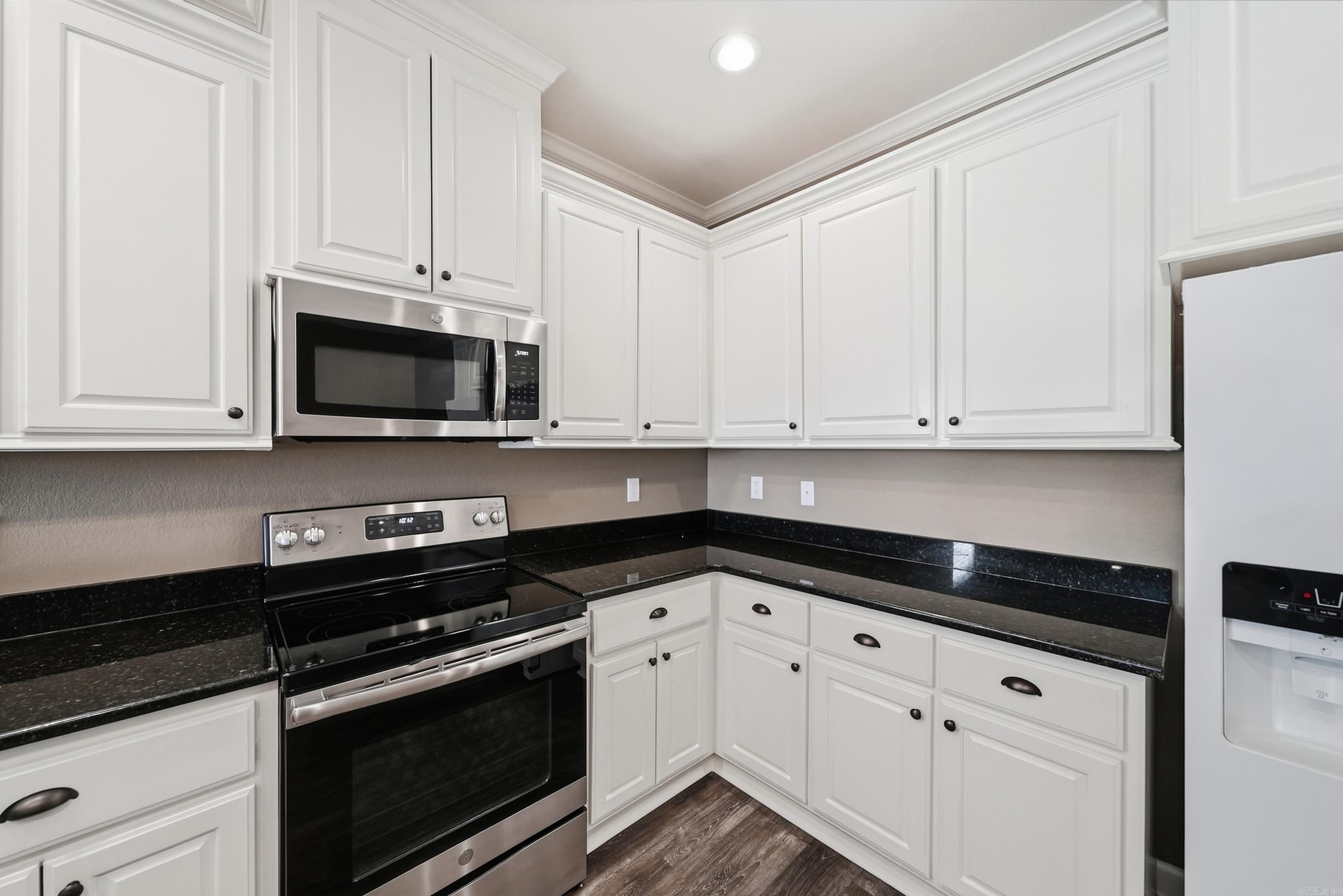 2408 Nathan Drive Searcy, AR 72143