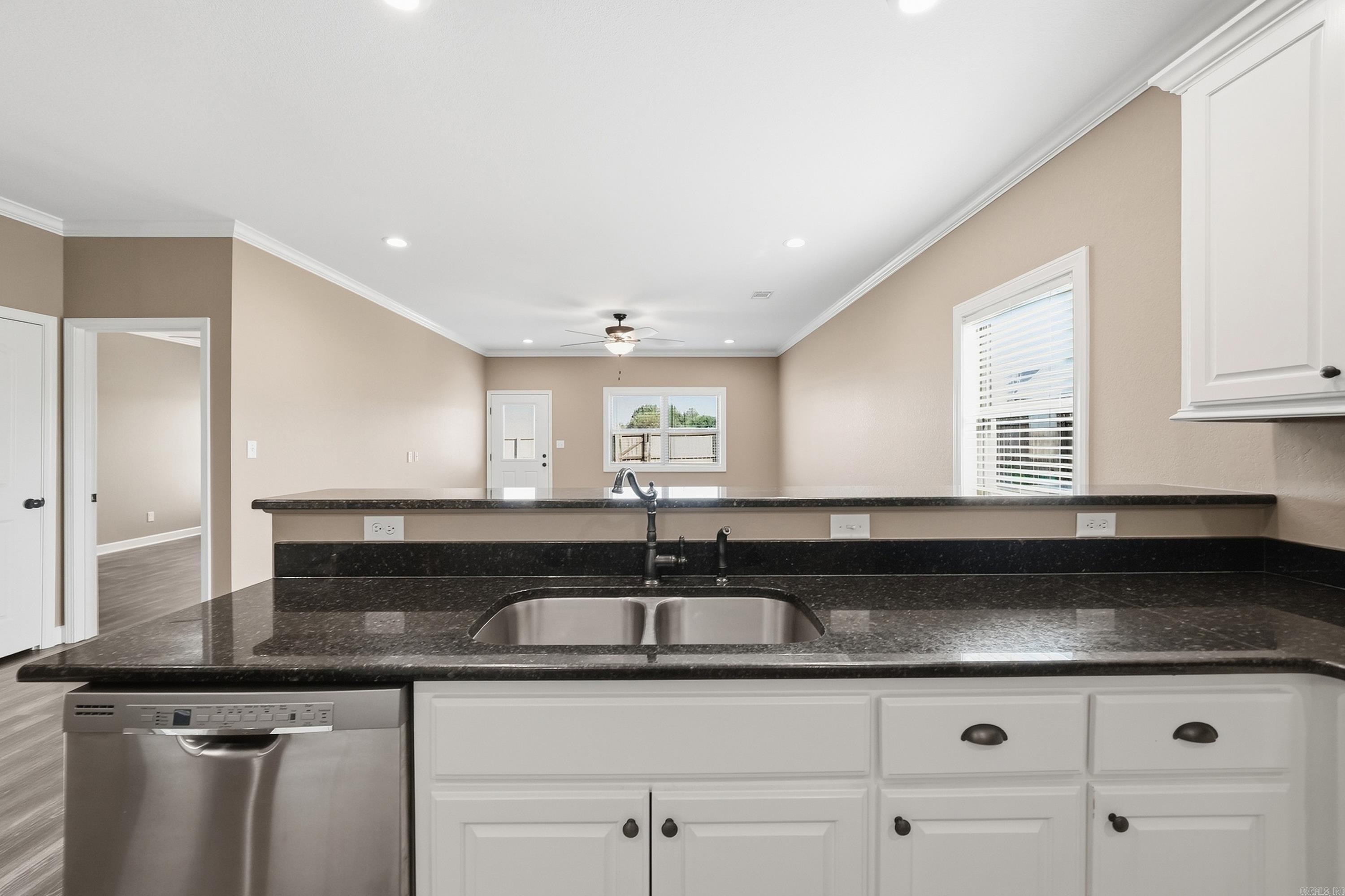 2408 Nathan Drive Searcy, AR 72143