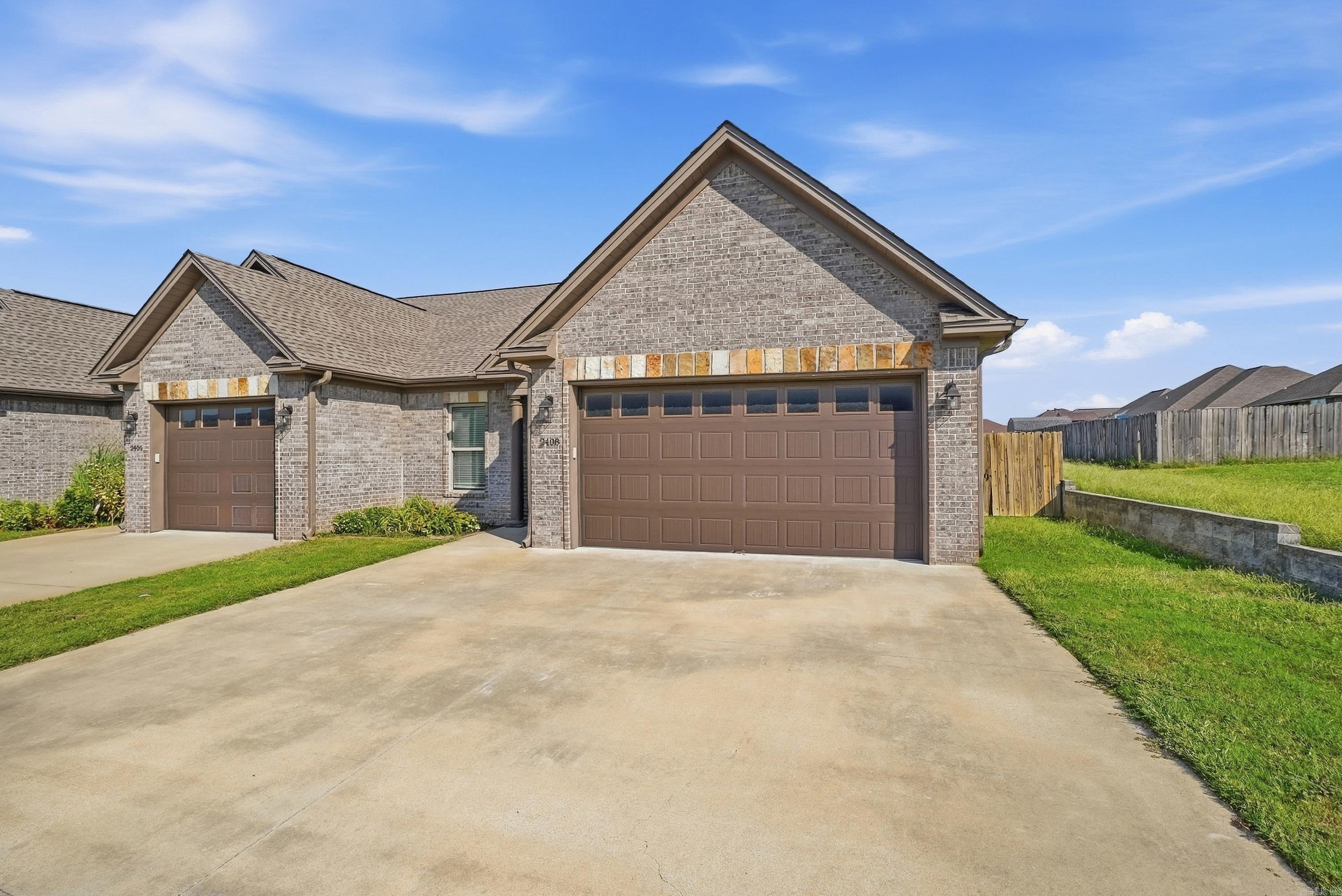 2408 Nathan Drive — photo 3