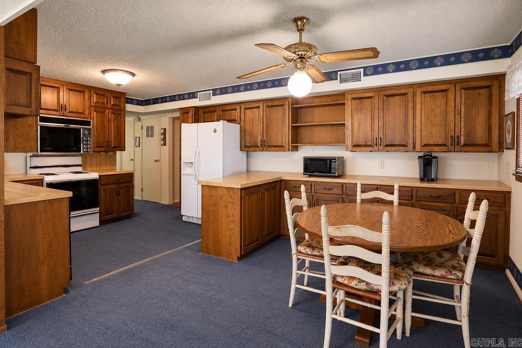 948 Anderson Circle