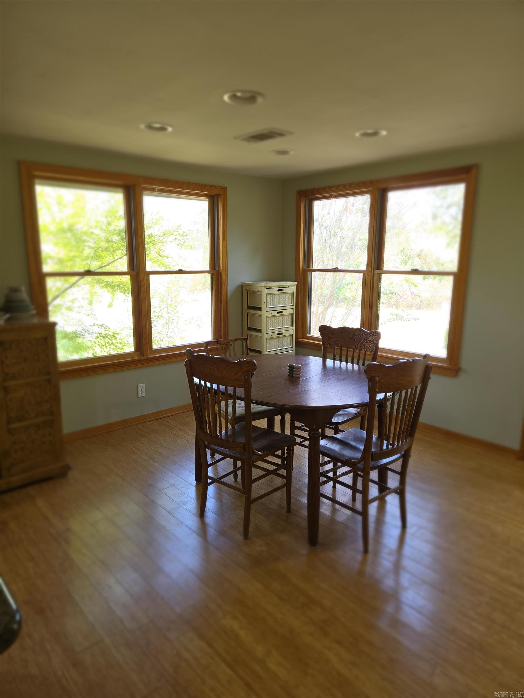 5401 Crestwood Lane Ozark, AR 72949
