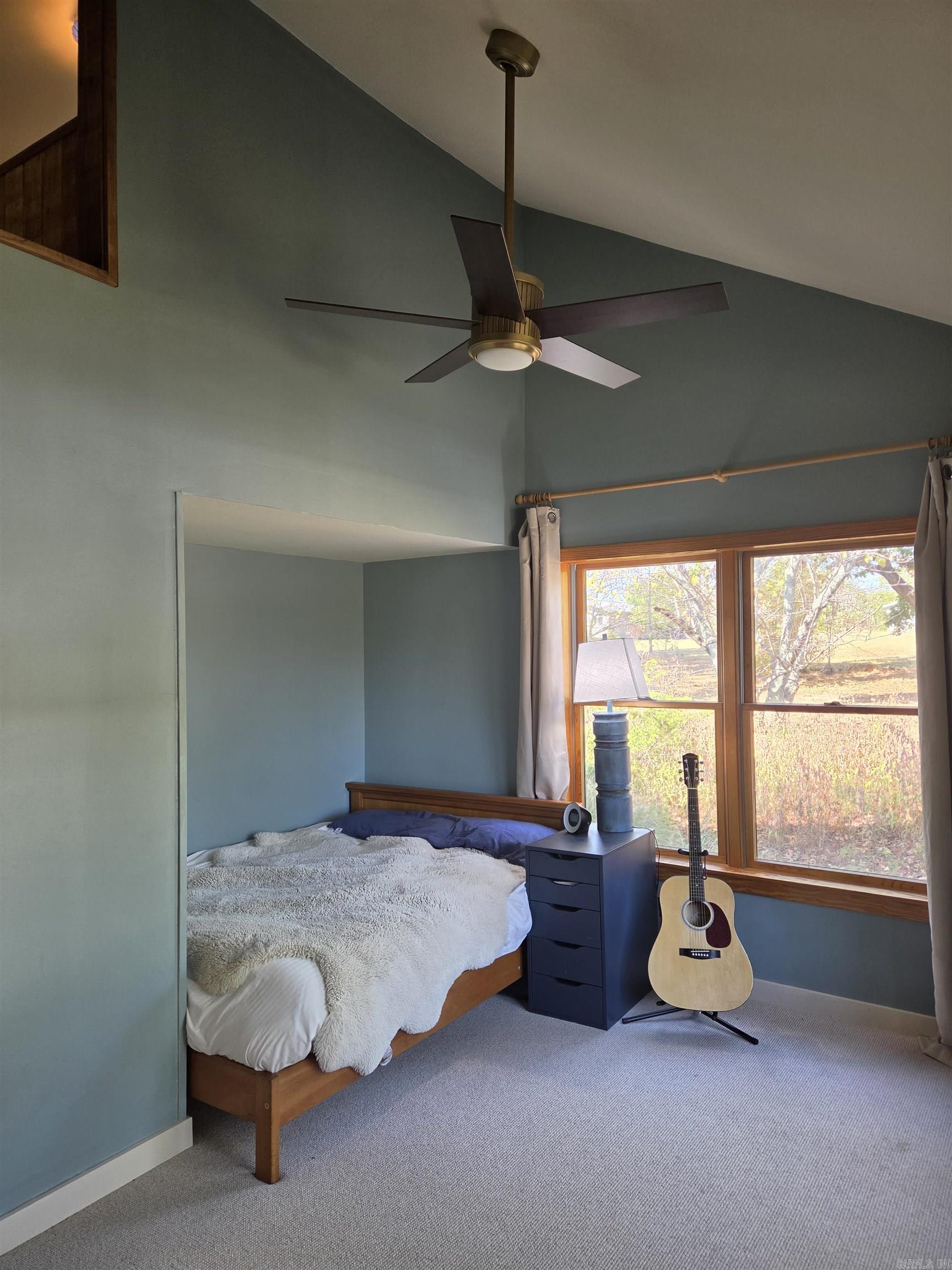 5401 Crestwood Lane Ozark, AR 72949