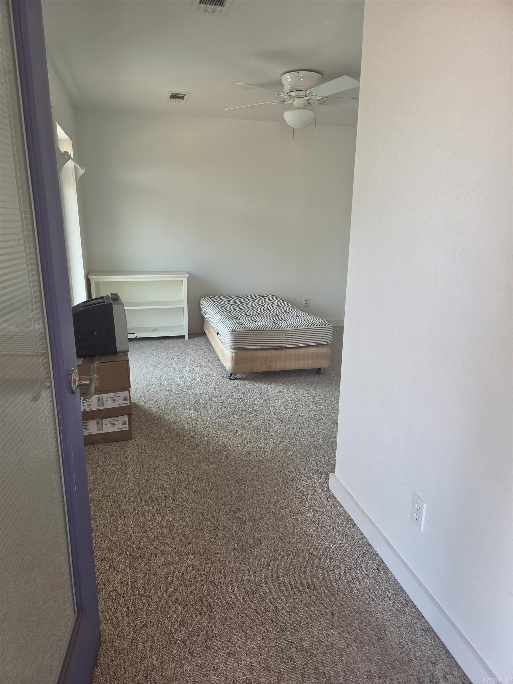 5401 Crestwood Lane Ozark, AR 72949
