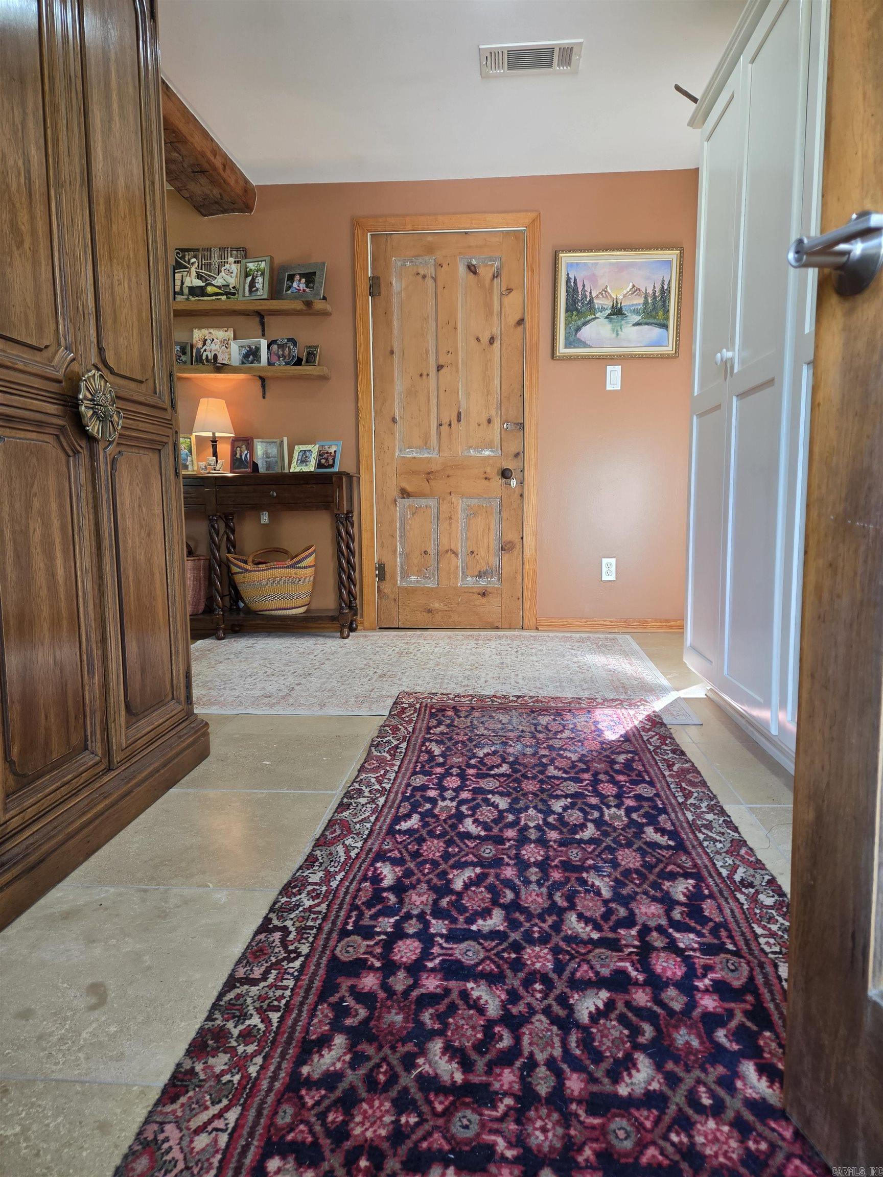 5401 Crestwood Lane Ozark, AR 72949