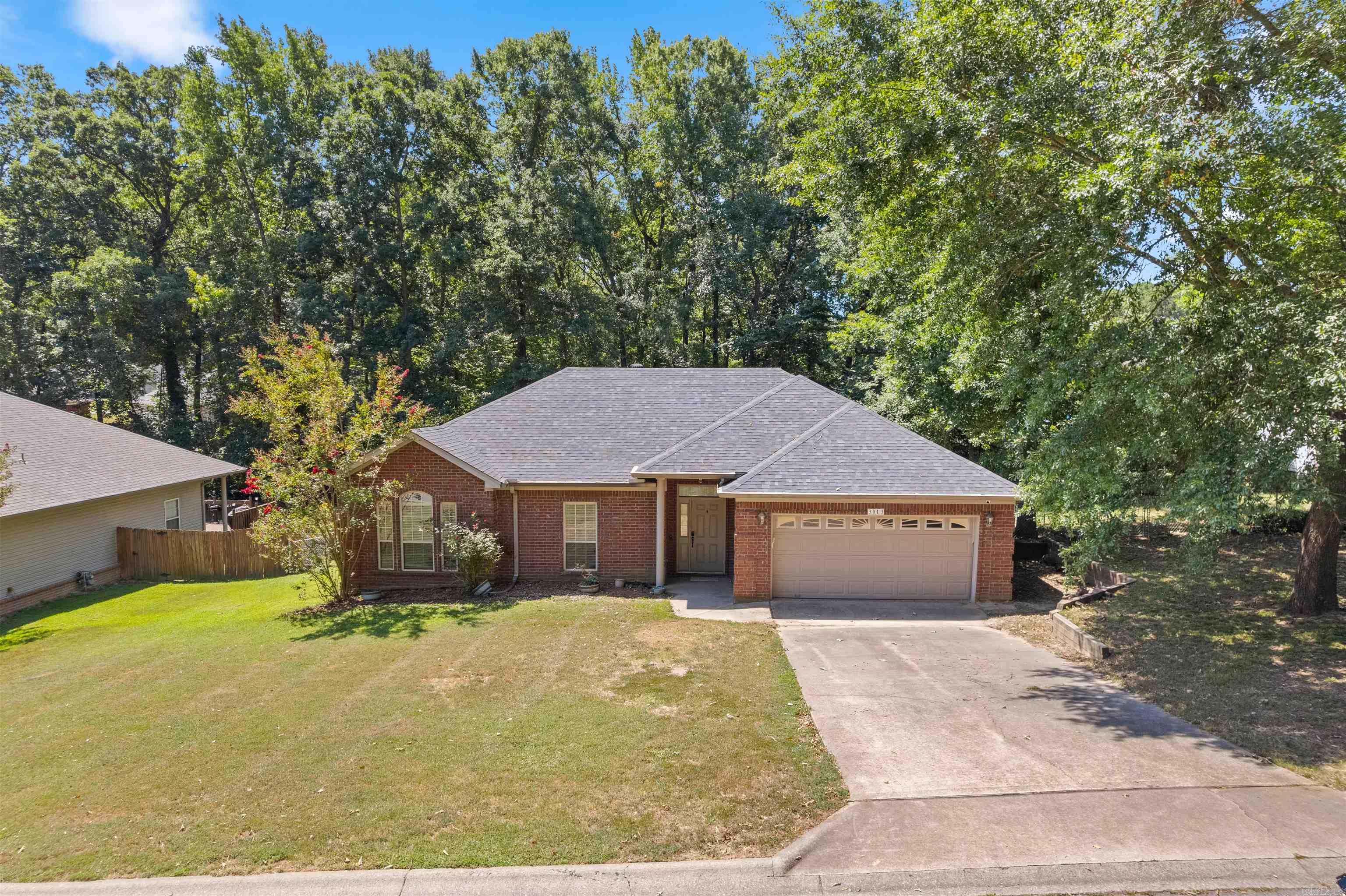3013  Greenbrier  Benton, AR