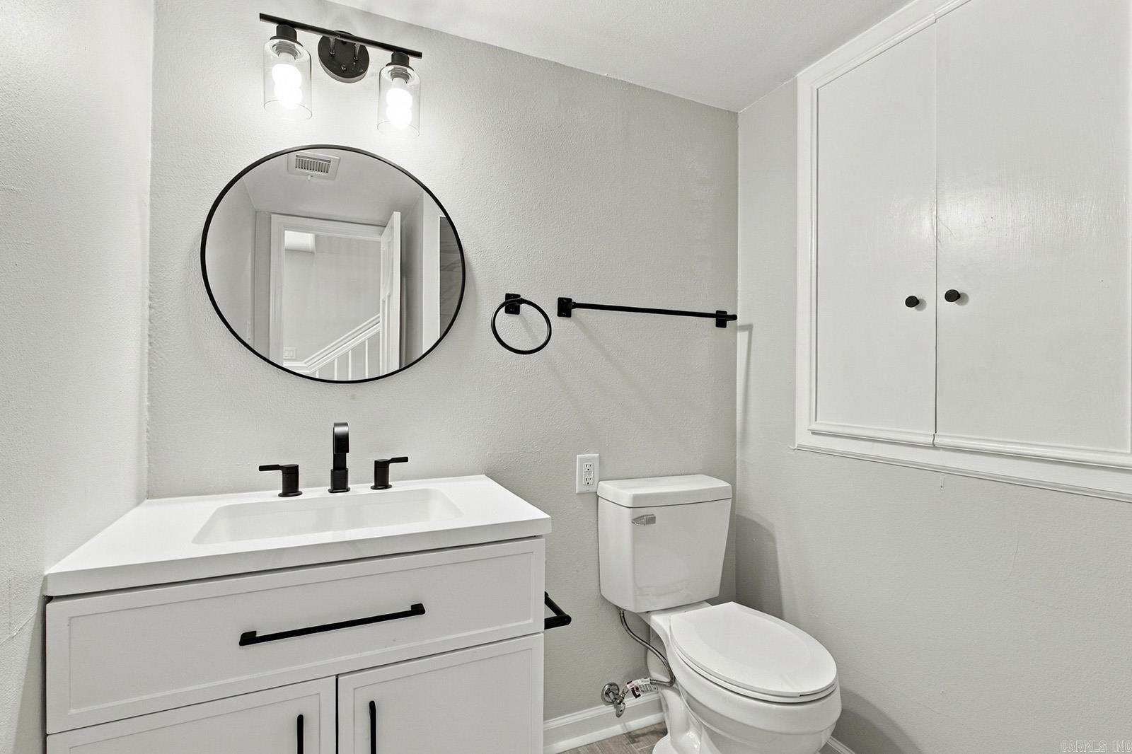 11780 Southridge  Little Rock, AR