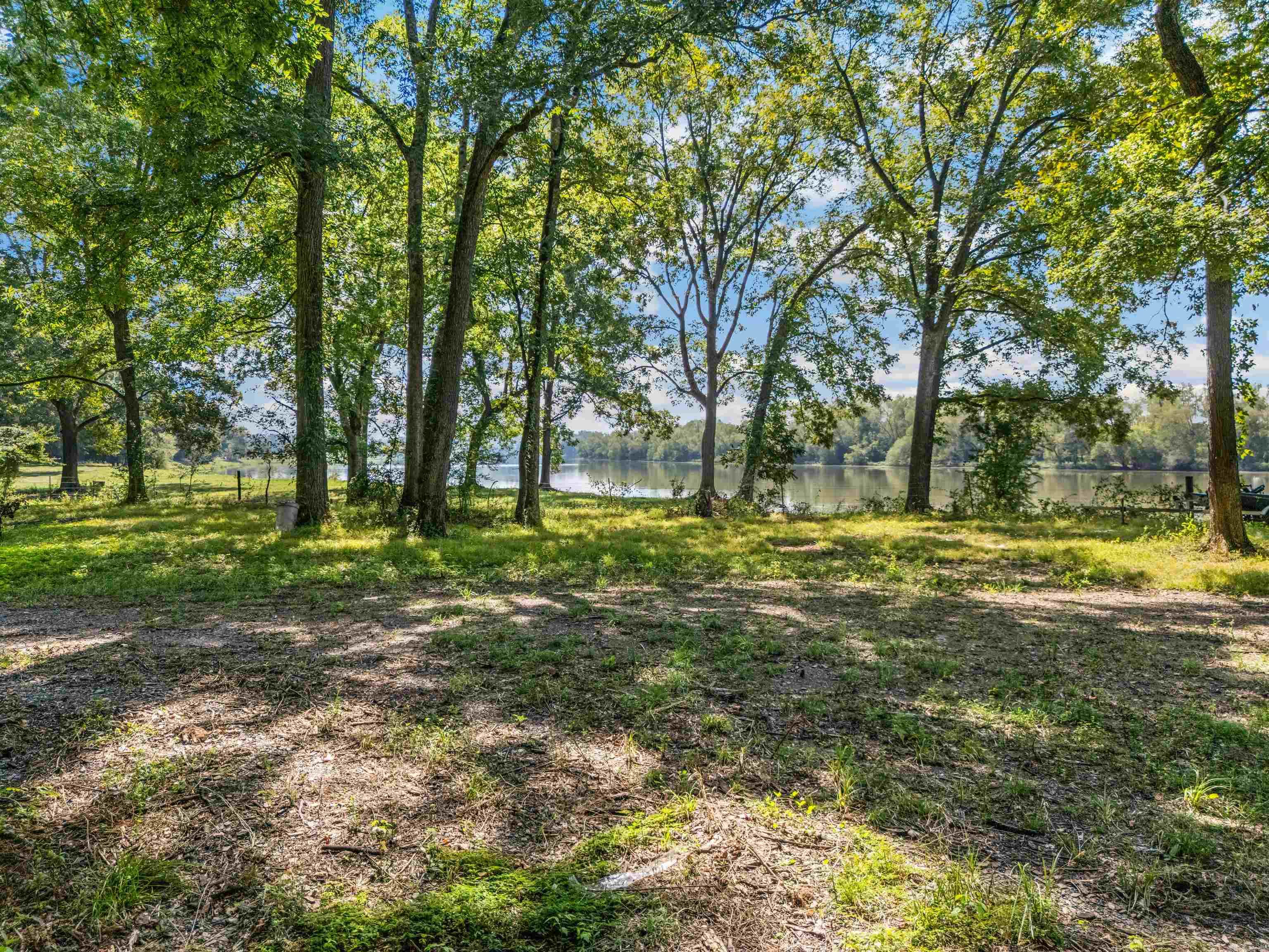 000 Bottoms  Plummerville, AR
