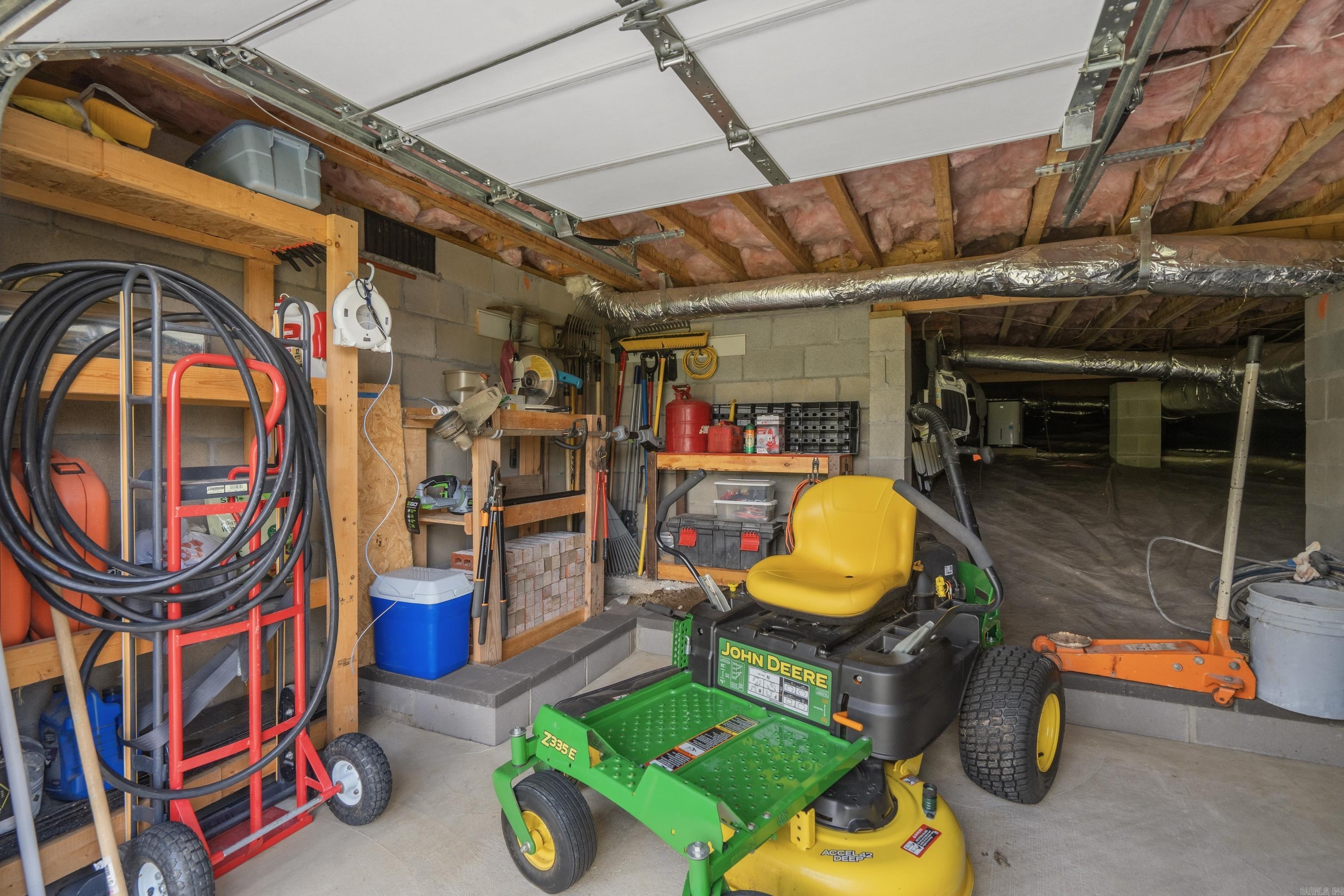 131 Damian Ct Hot Springs, AR 71901