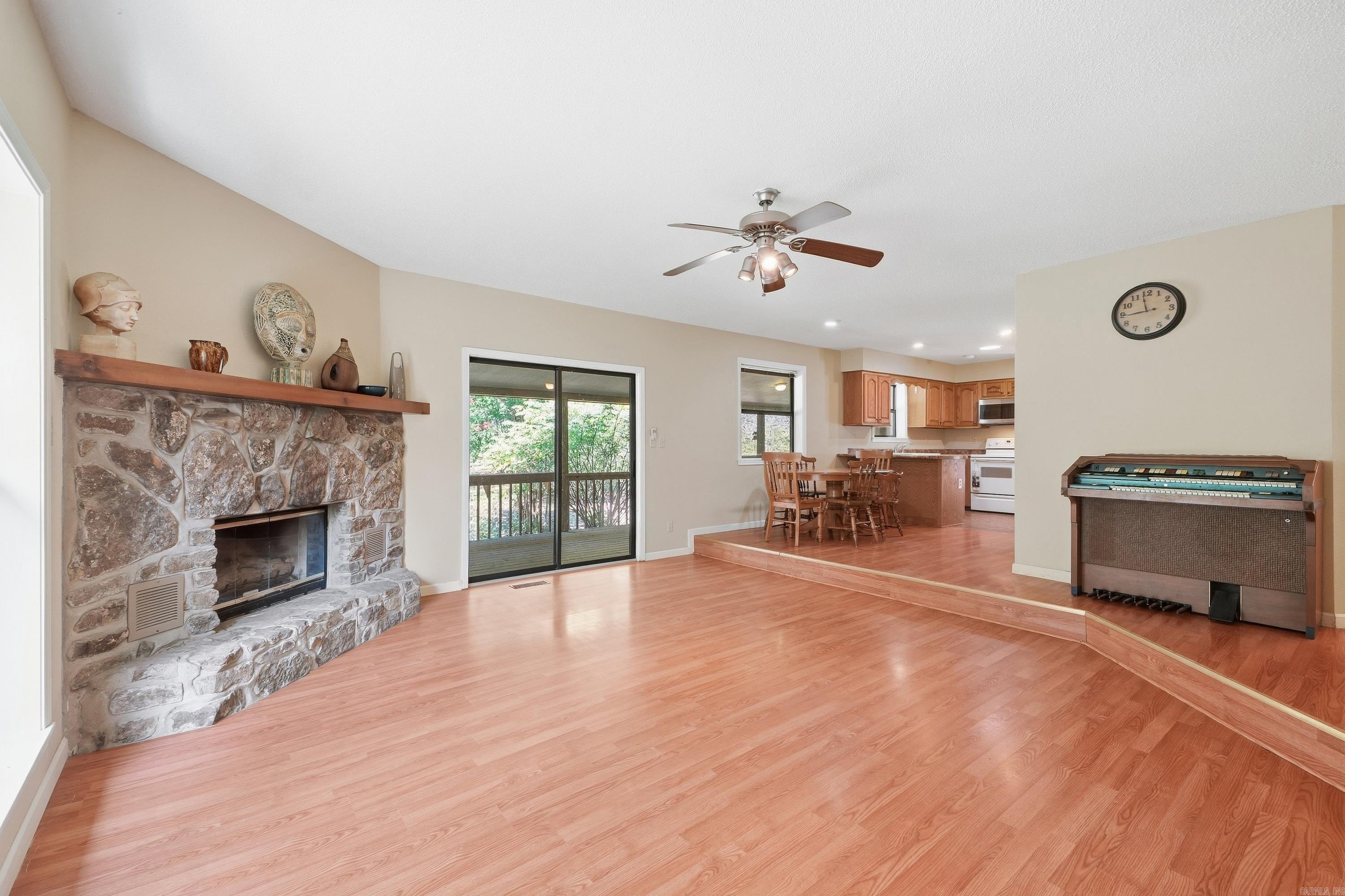 106 Daniel  Fairfield Bay, AR