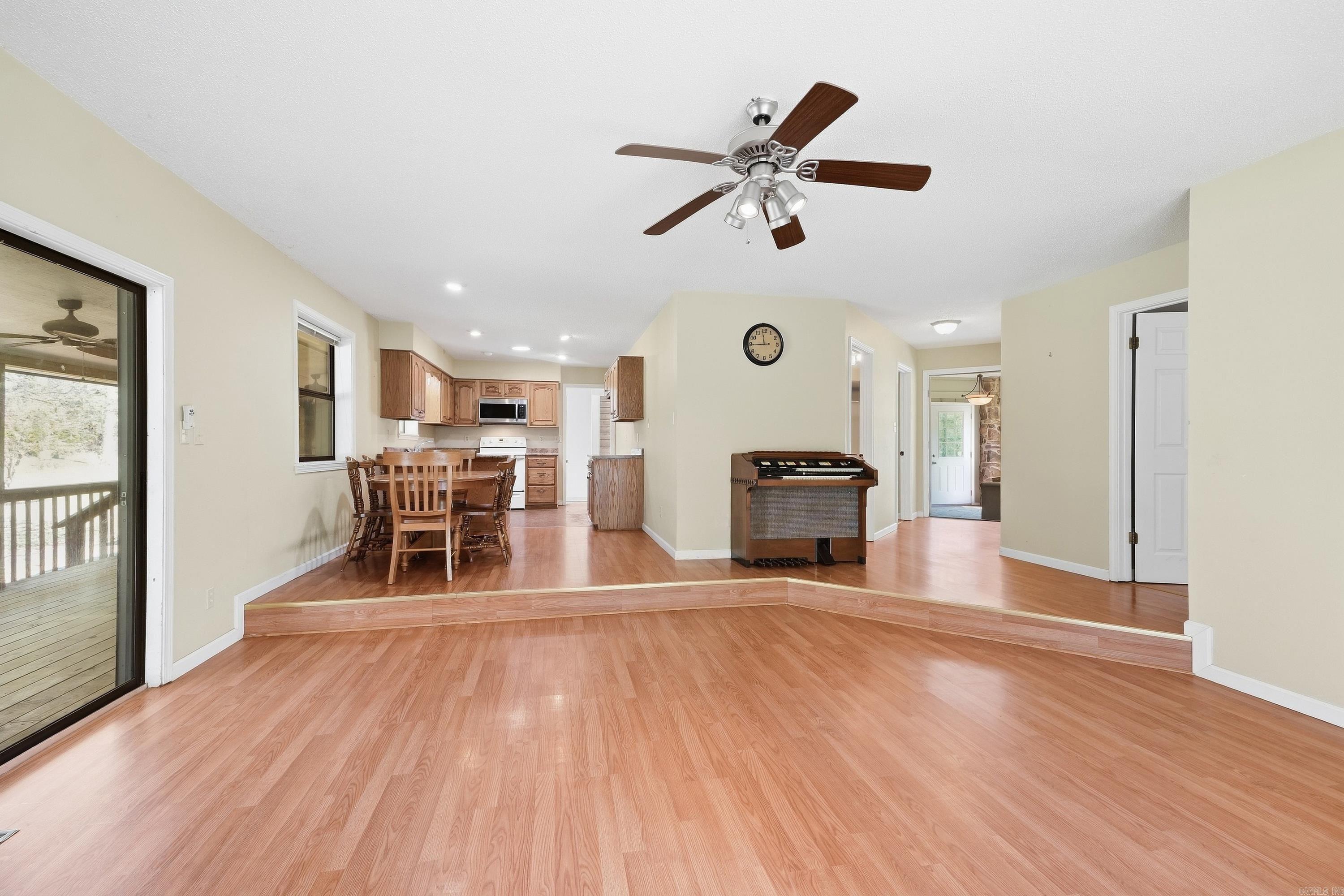 106 Daniel  Fairfield Bay, AR