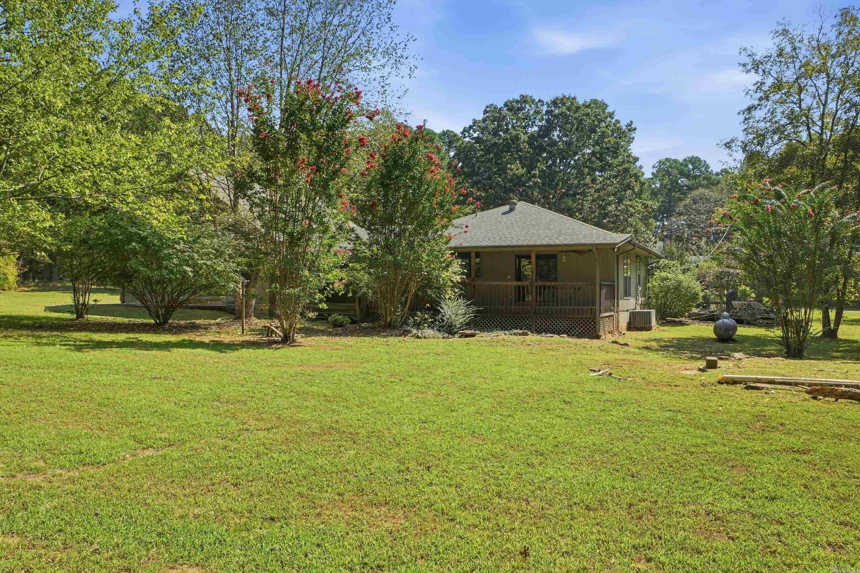 106 Daniel  Fairfield Bay, AR