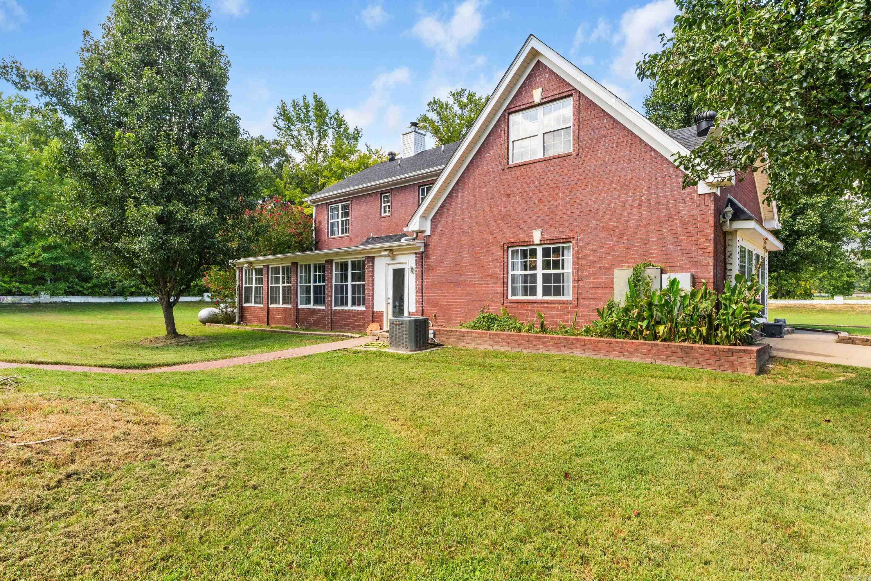 45 Pocahontas Court Conway, AR 72032
