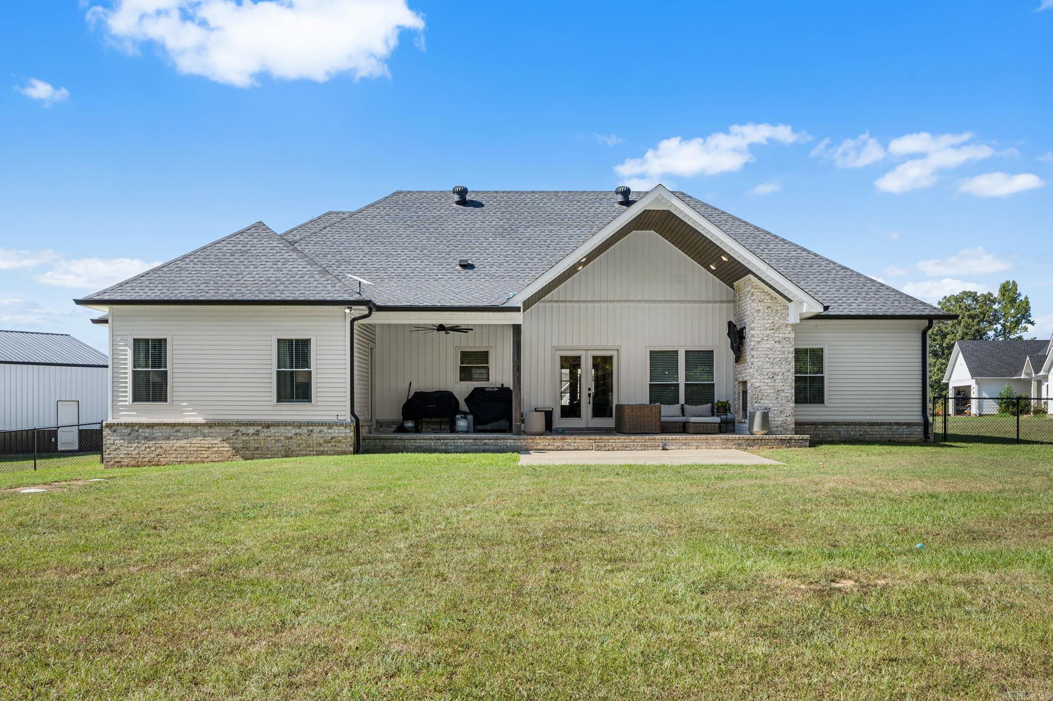 110 J B Ln El Paso, AR 72045