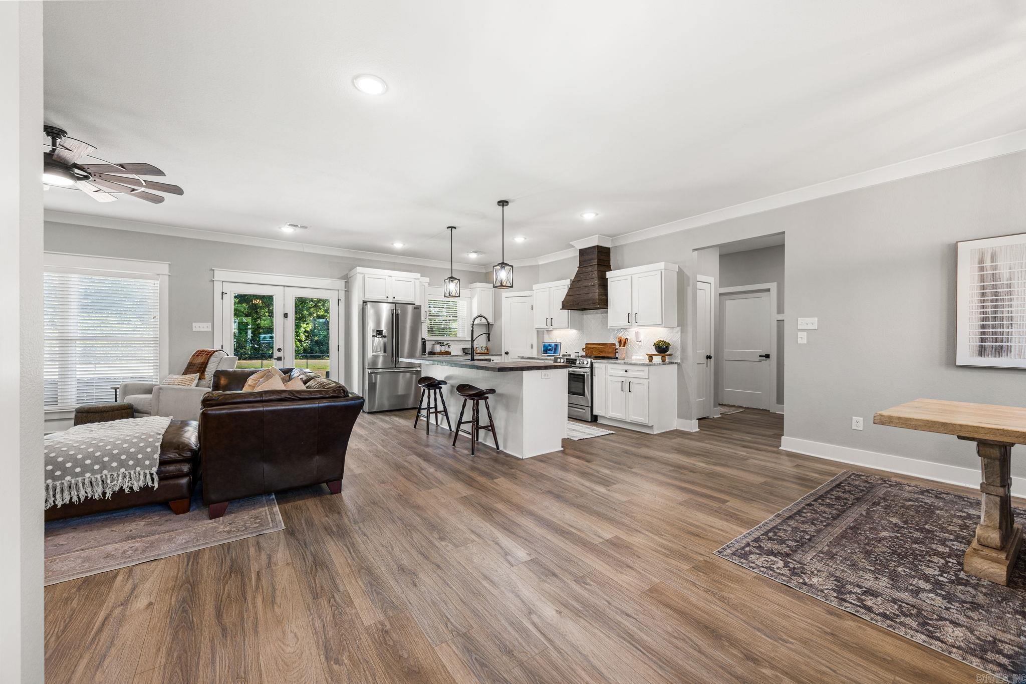 110 J B Ln — photo 4