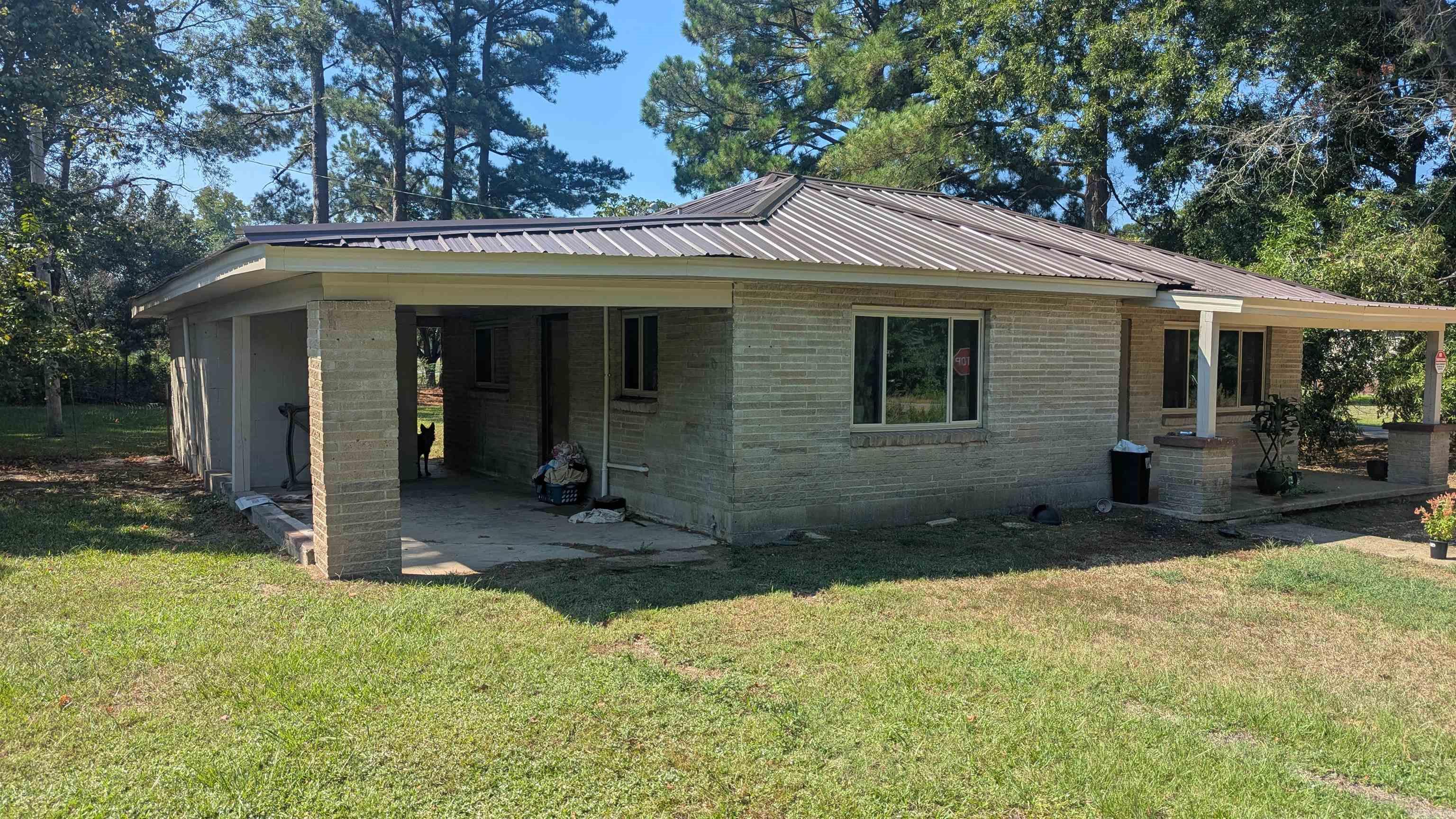 103 E First  Poyen, AR