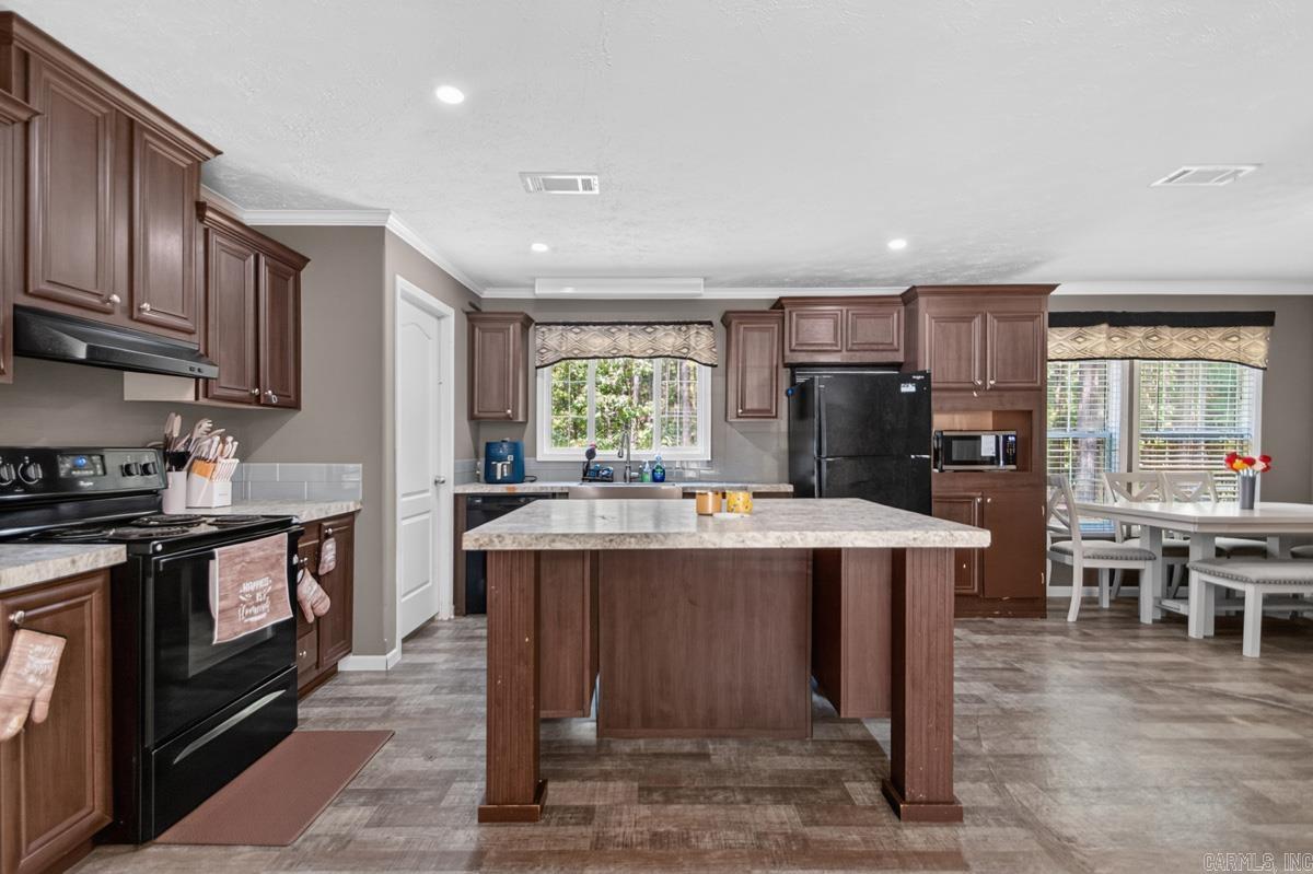 26150 Brushy Pine Trail  Bauxite, AR
