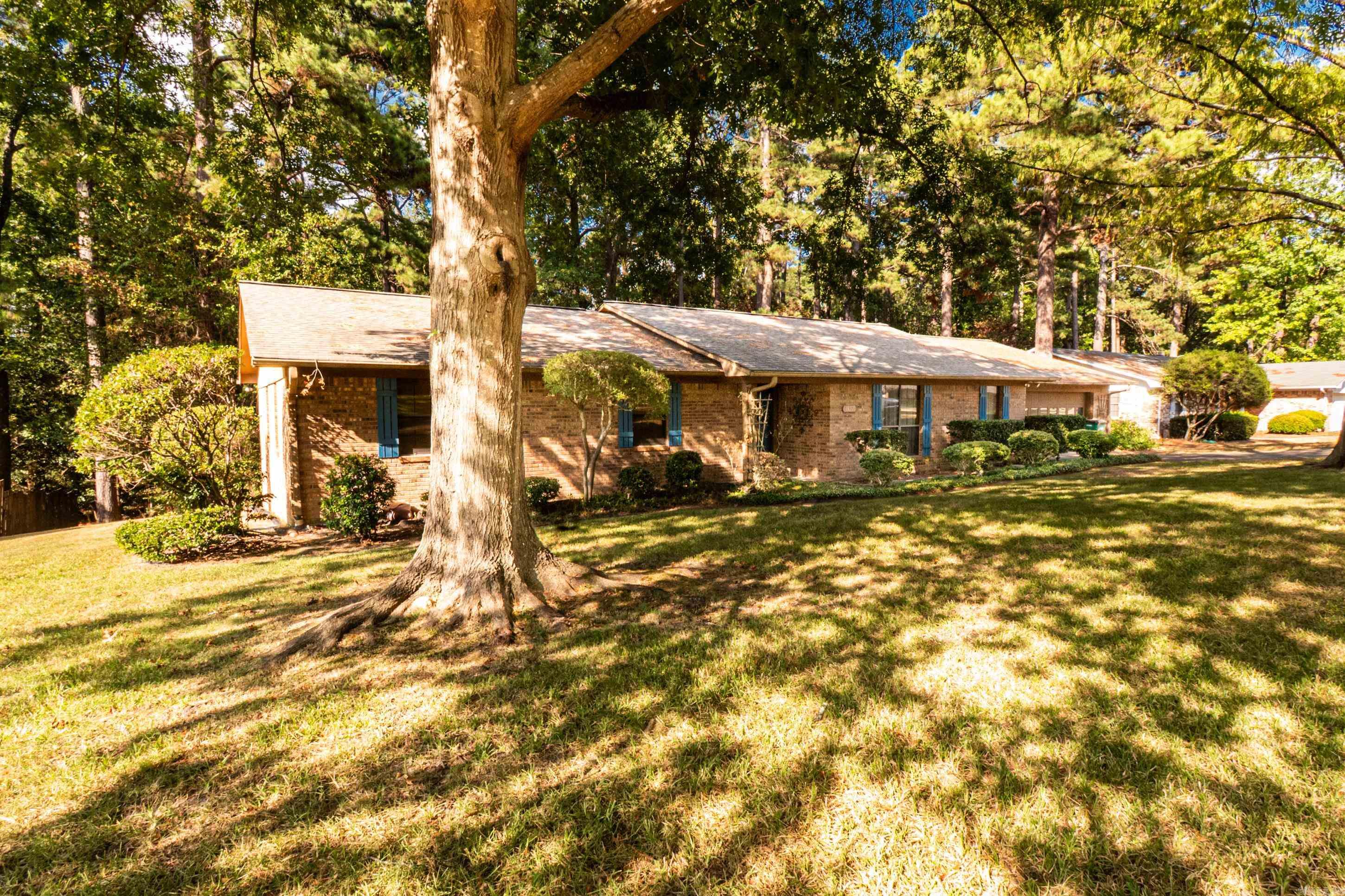 1922 Ridgewood Dr  El Dorado, AR