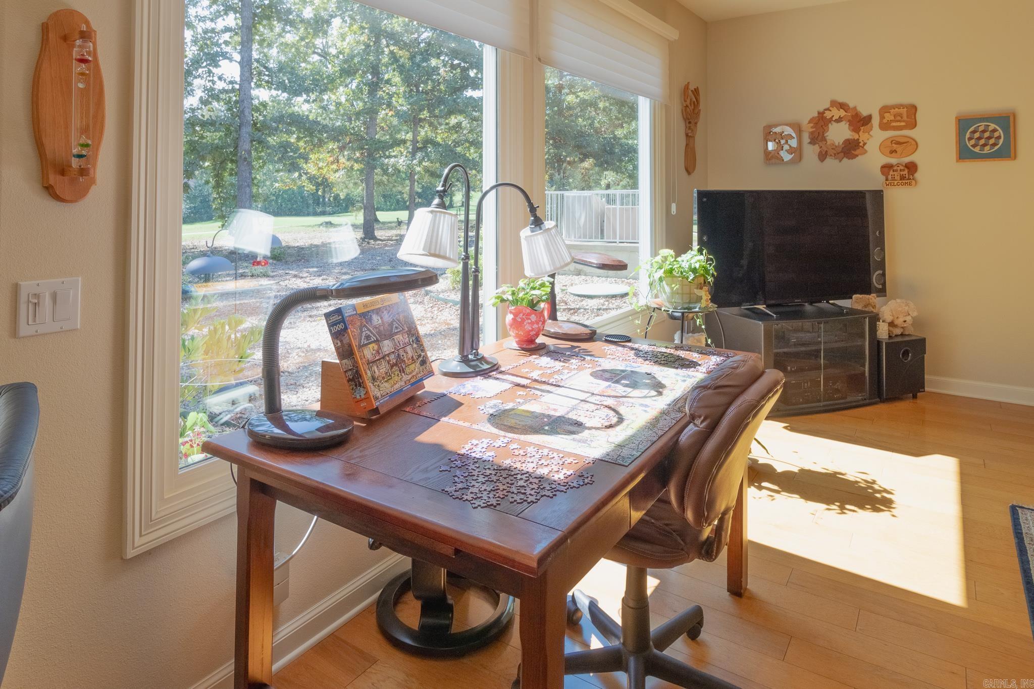 5 Risco Ct Court Hot Springs Village, AR 71909