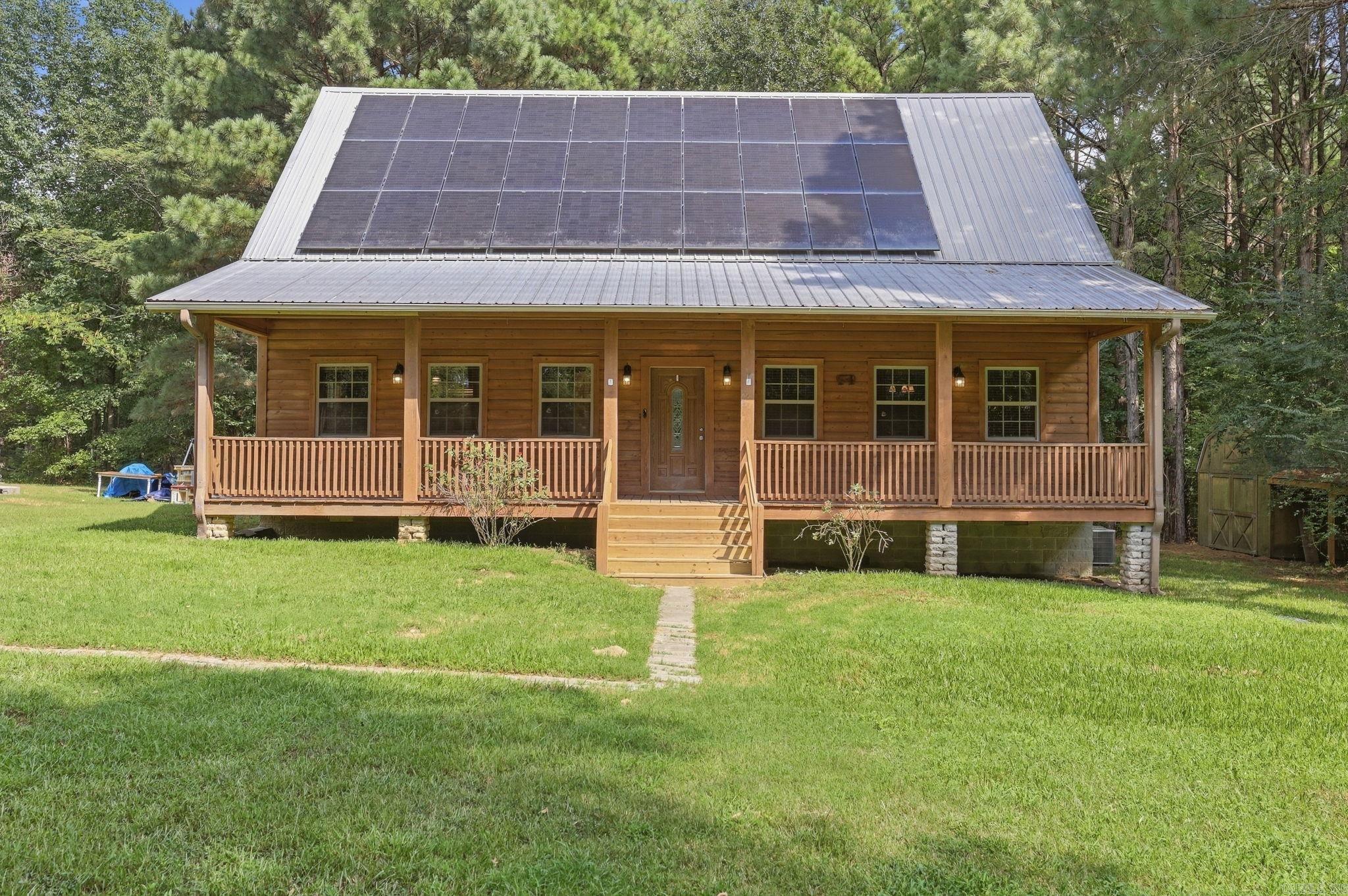 18500 Vimy Ridge Road — exterior