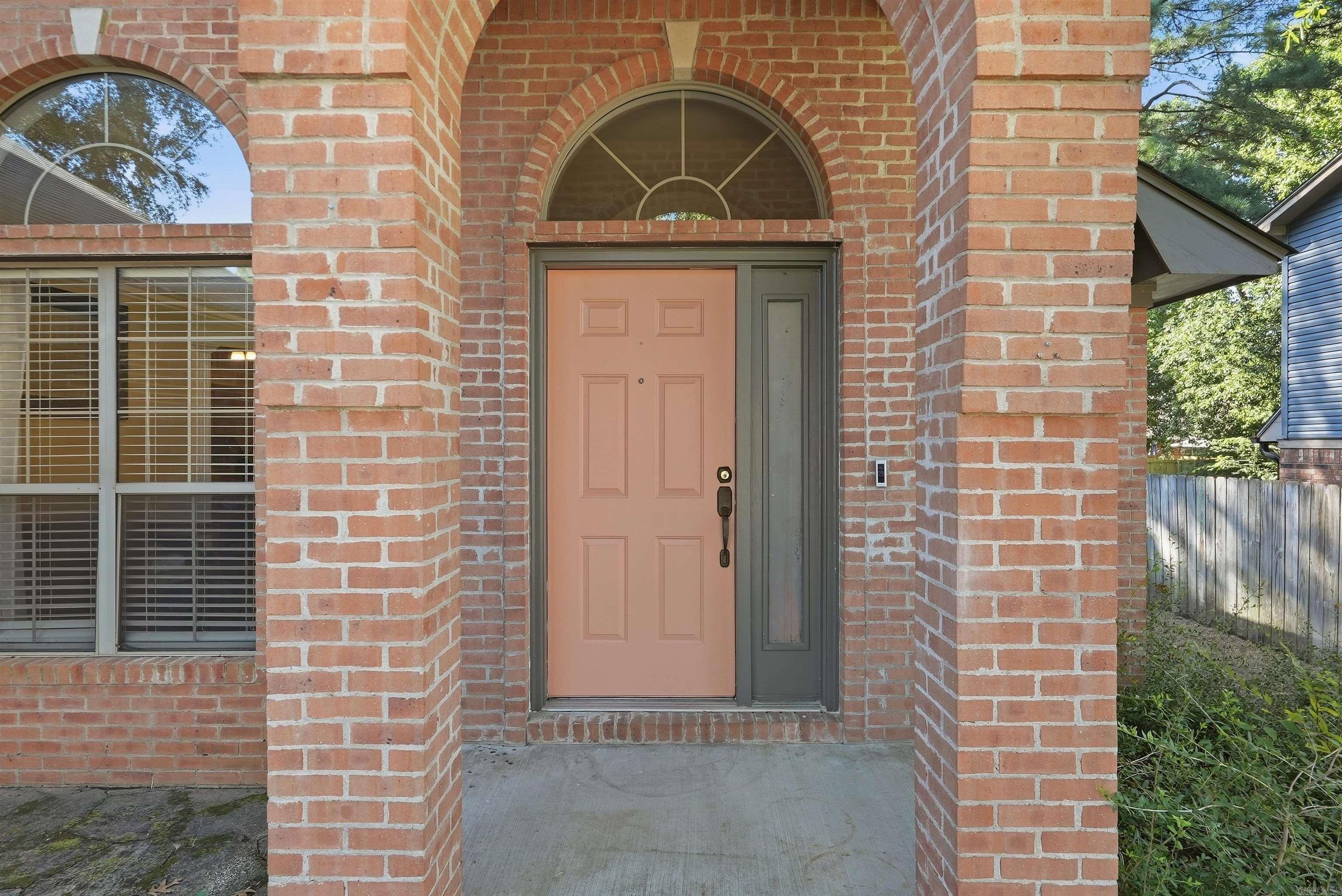 2835 Kent Lane — photo 4