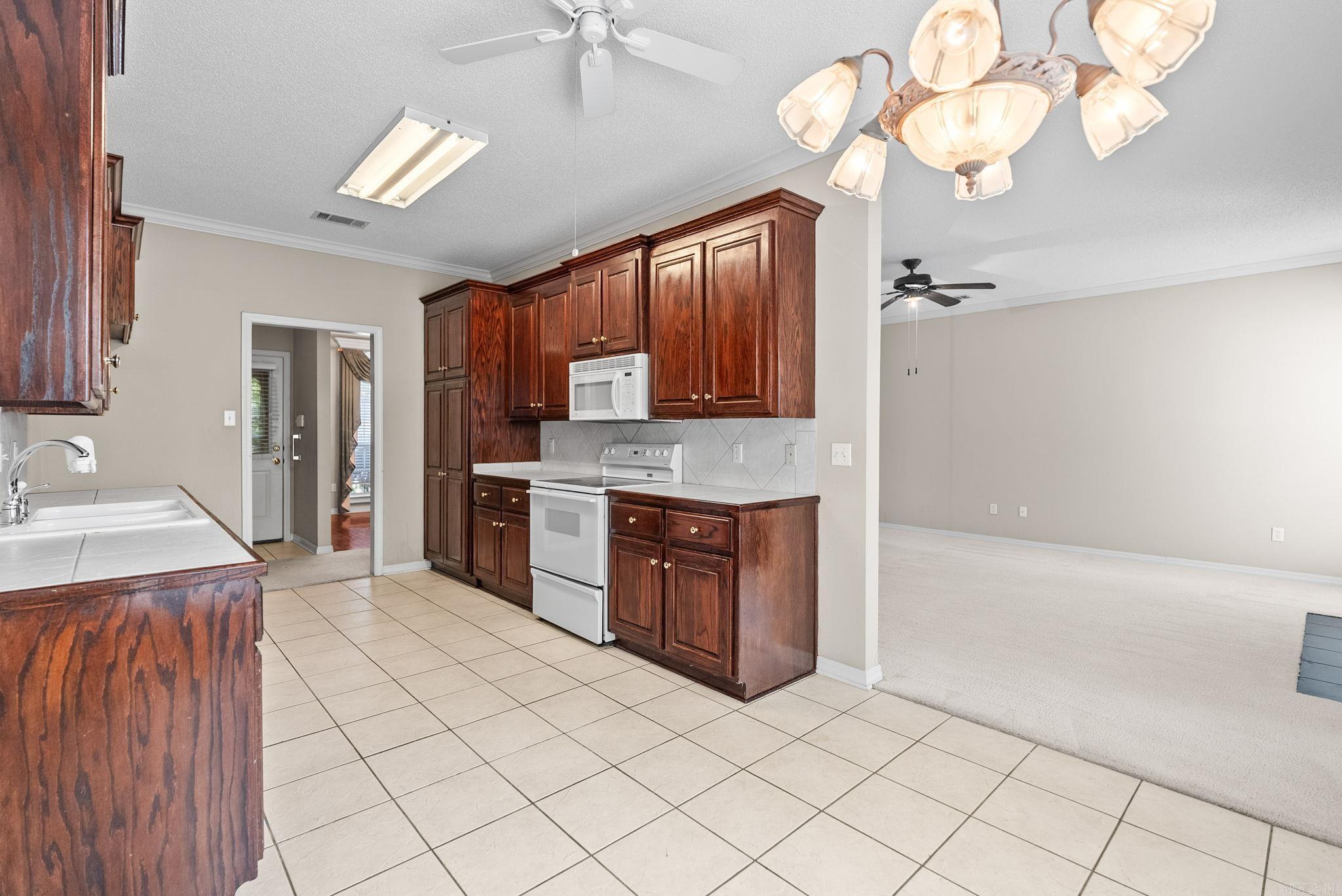11 WESTFIELD  Little Rock, AR