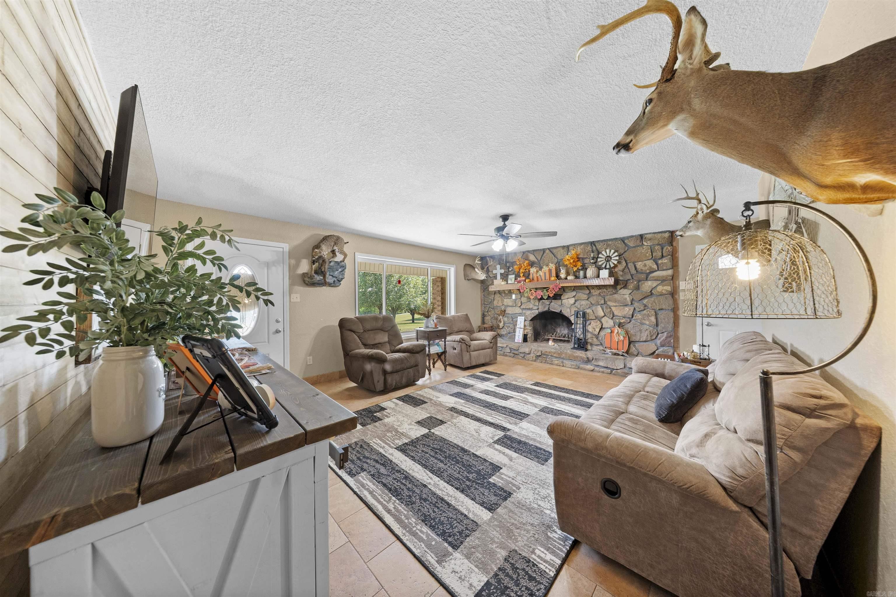 17928 Cathcart Road Benton, AR 72019