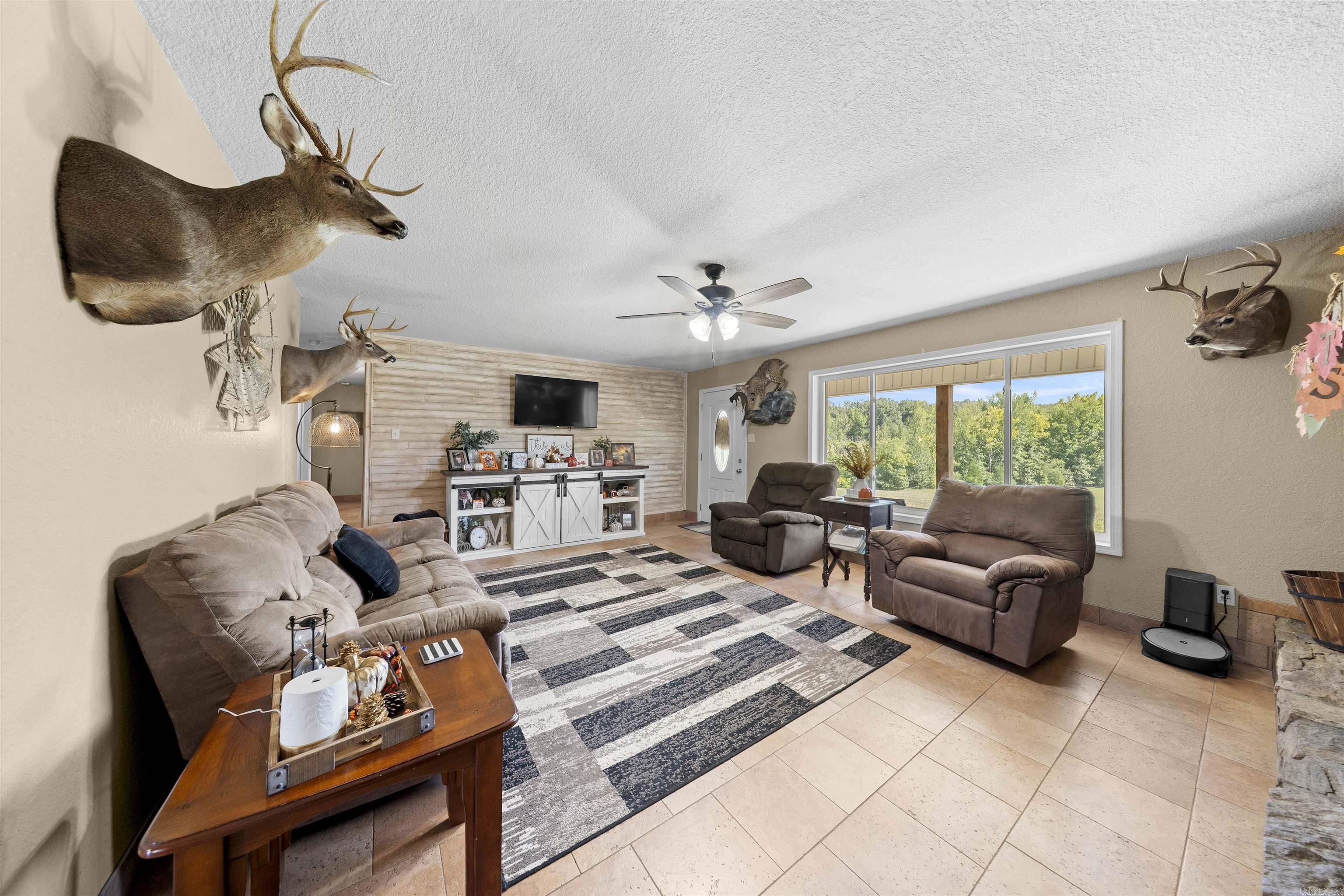 17928 Cathcart Road Benton, AR 72019