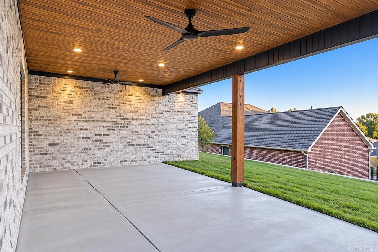 280 Chinook Drive Hot Springs, AR 71913