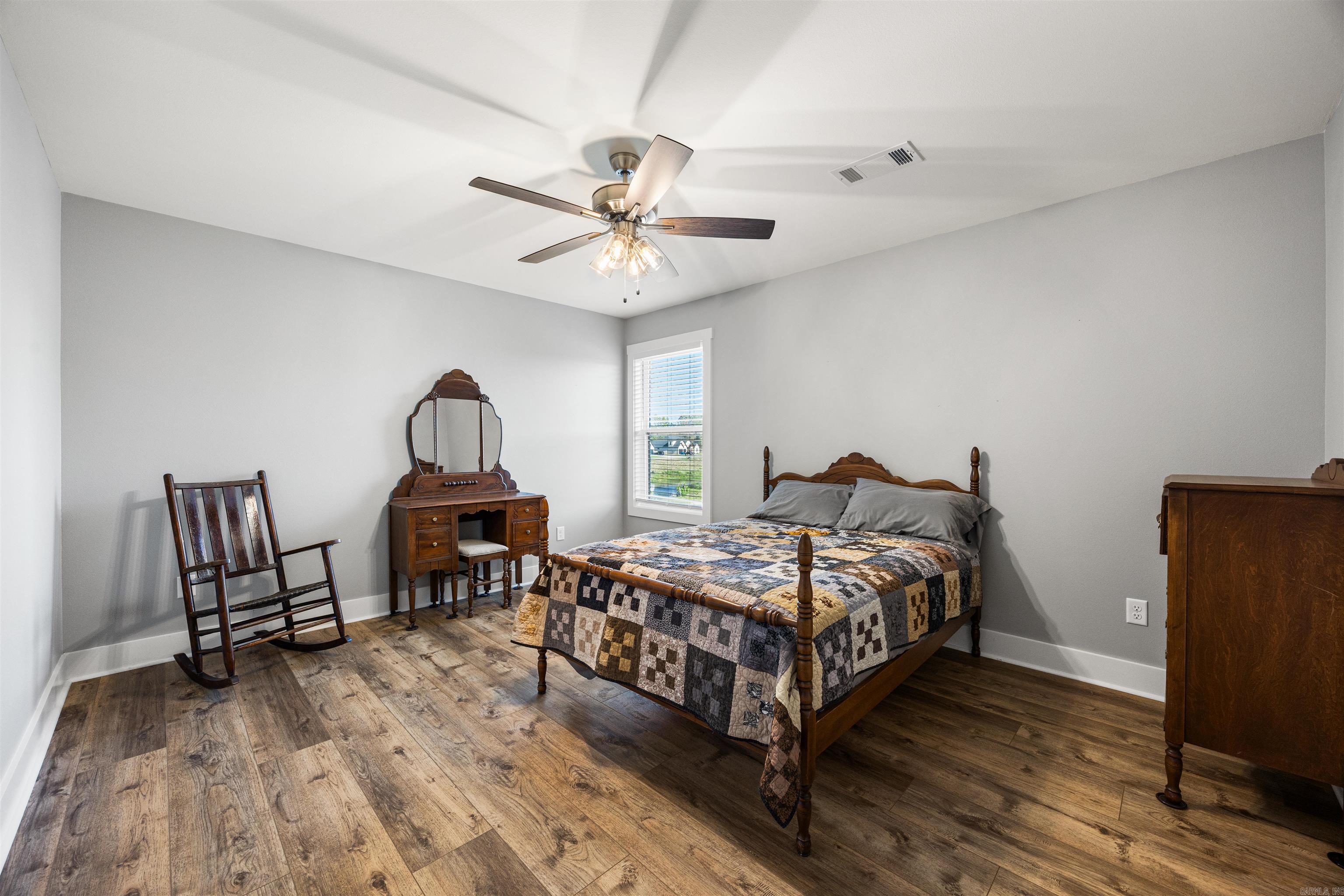 7321 Lake Point Circle Benton, AR 72019