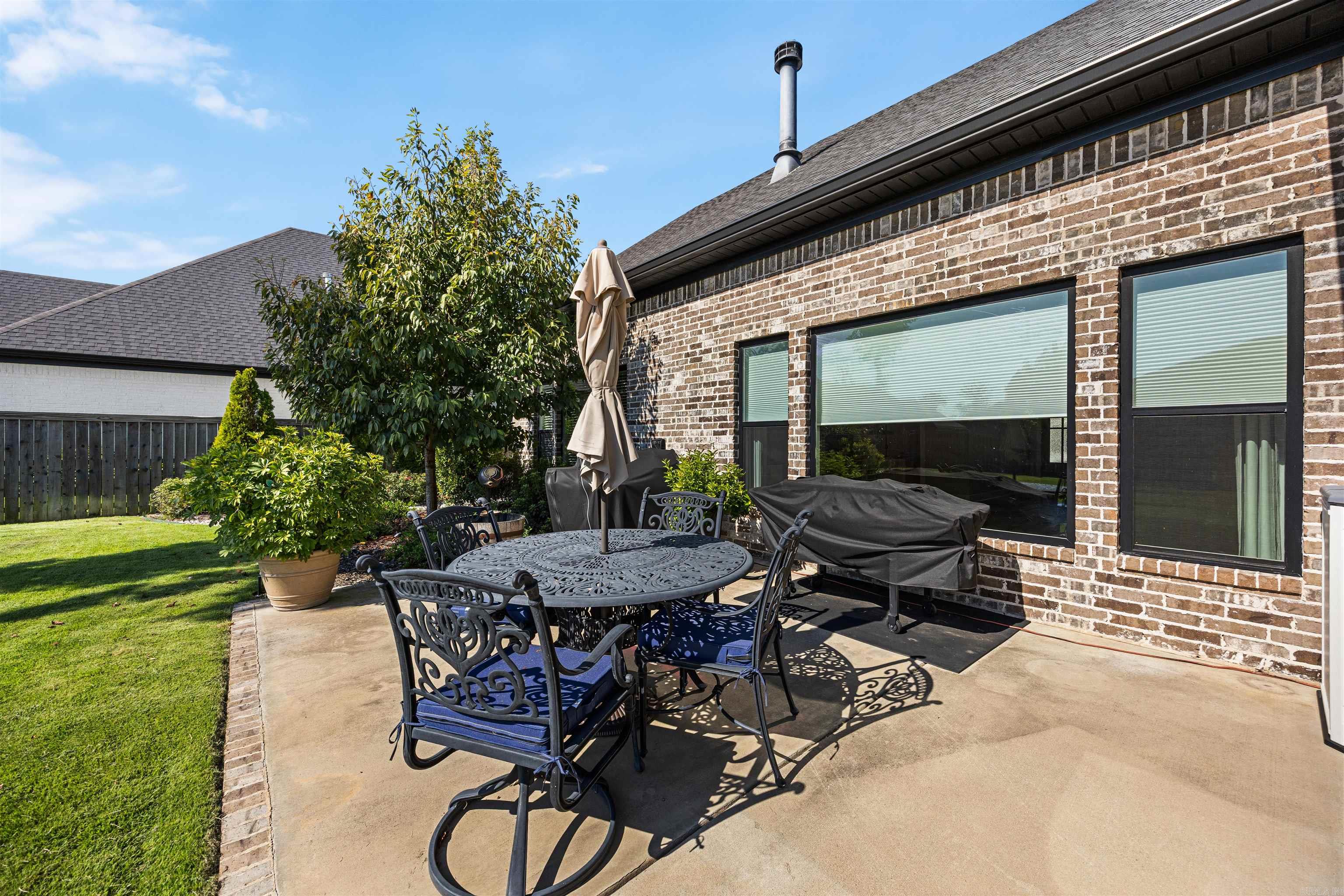 7321 Lake Point Circle Benton, AR 72019
