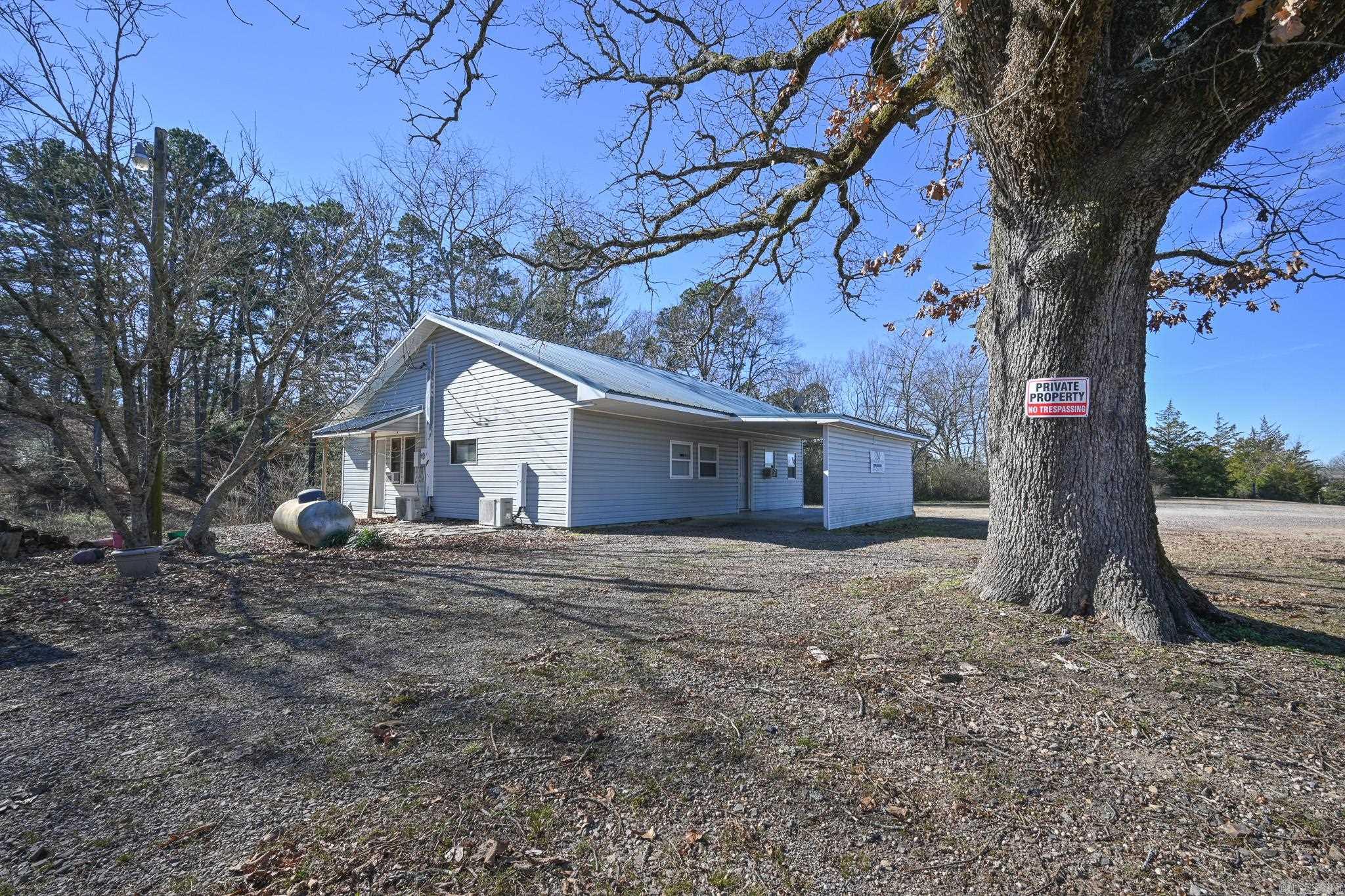 4574  Hwy 8 E  Mena, AR