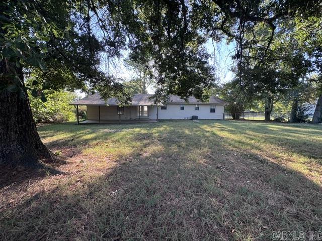 37 Spring Lake  Mountain Home, AR