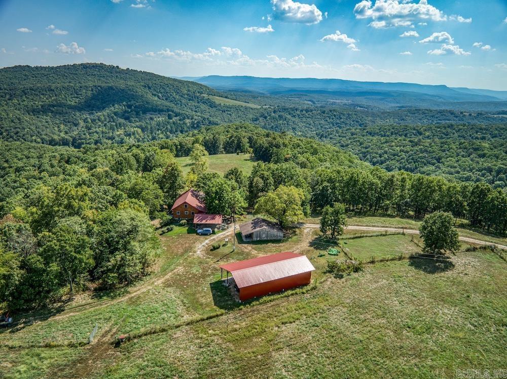 213 NC 3440 Marble Falls, AR 72648